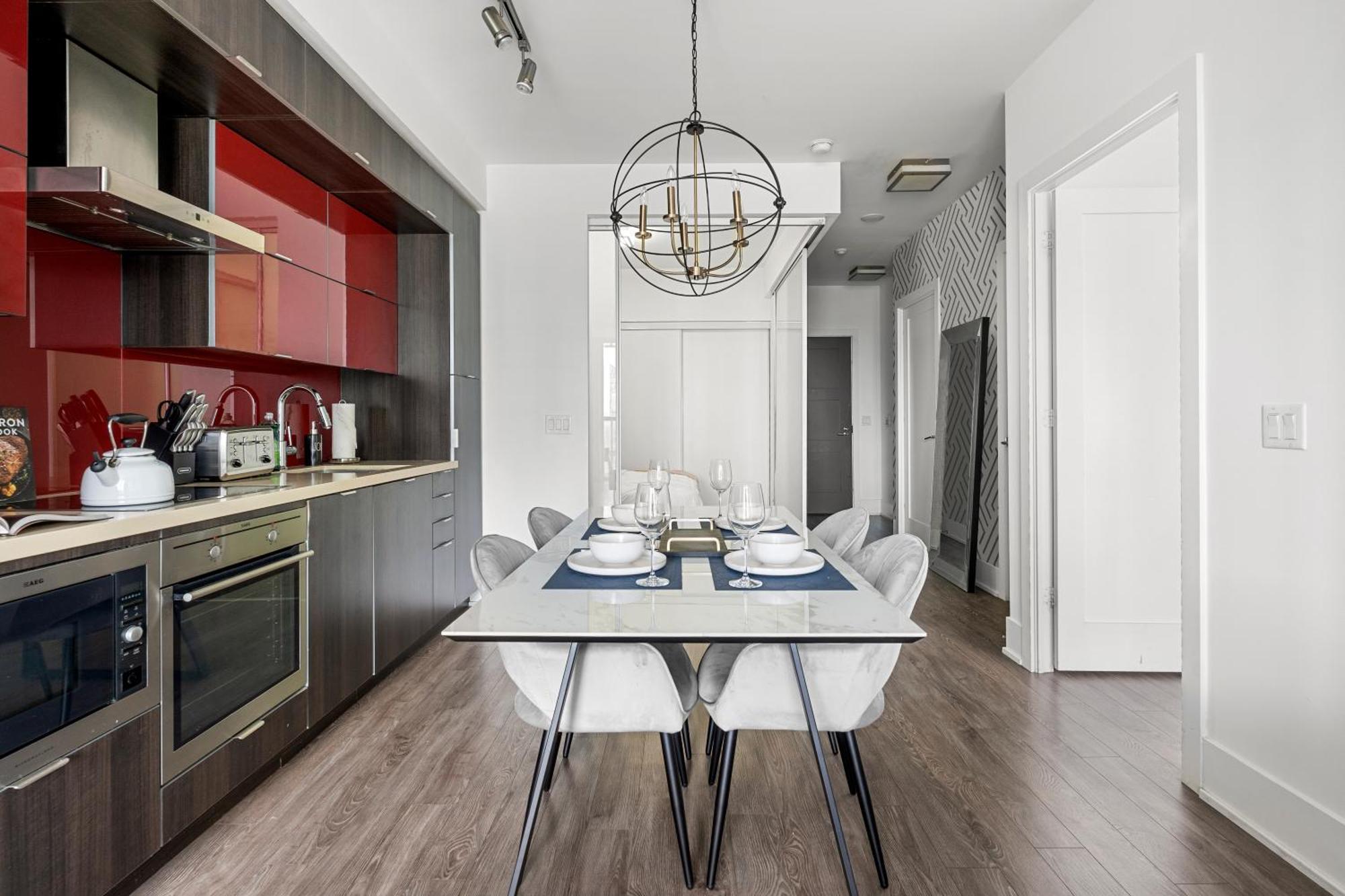 Apartment Luxury 2br Downtown Facing Cn Tower Toronto