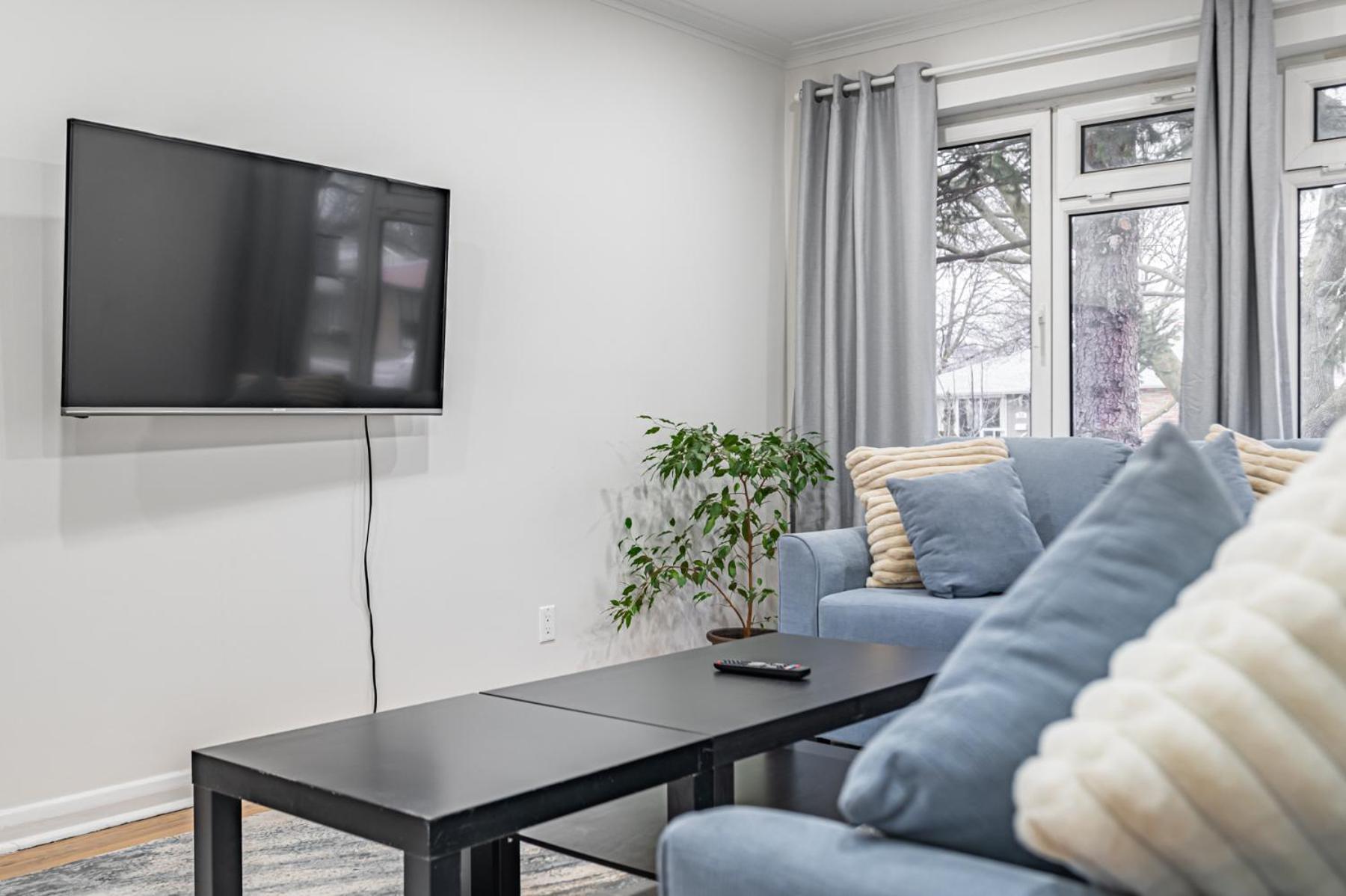Littlewood Apartment Toronto