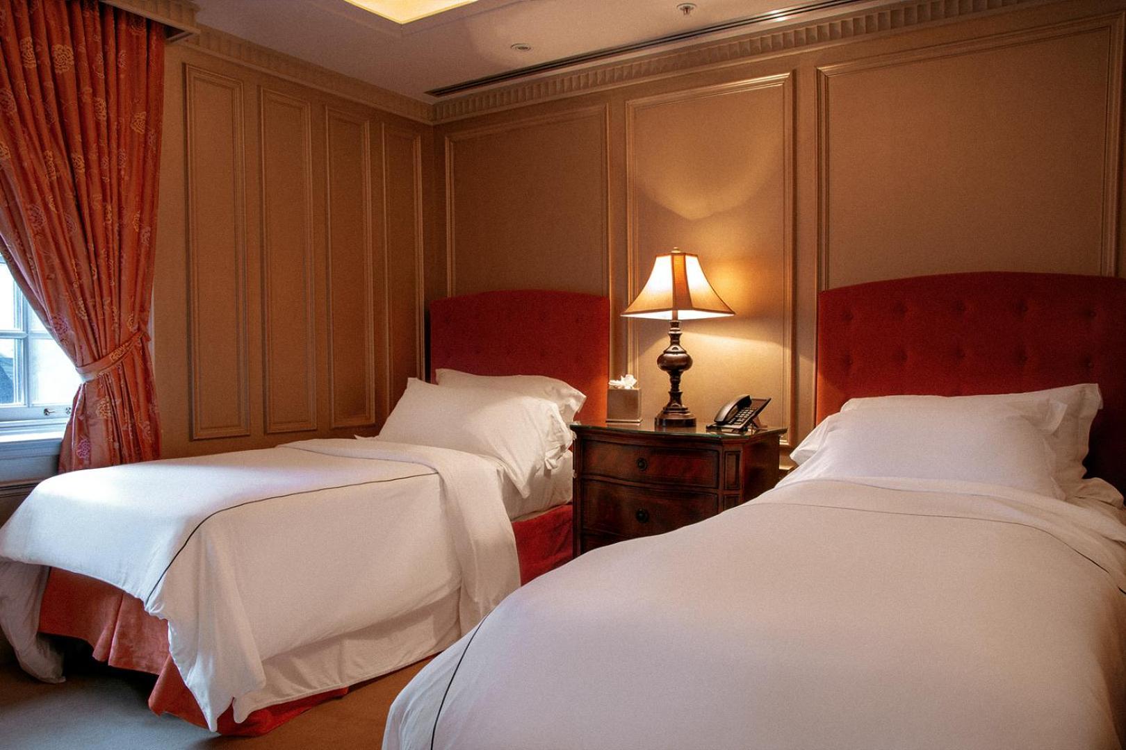 Windsor Arms 5* Toronto