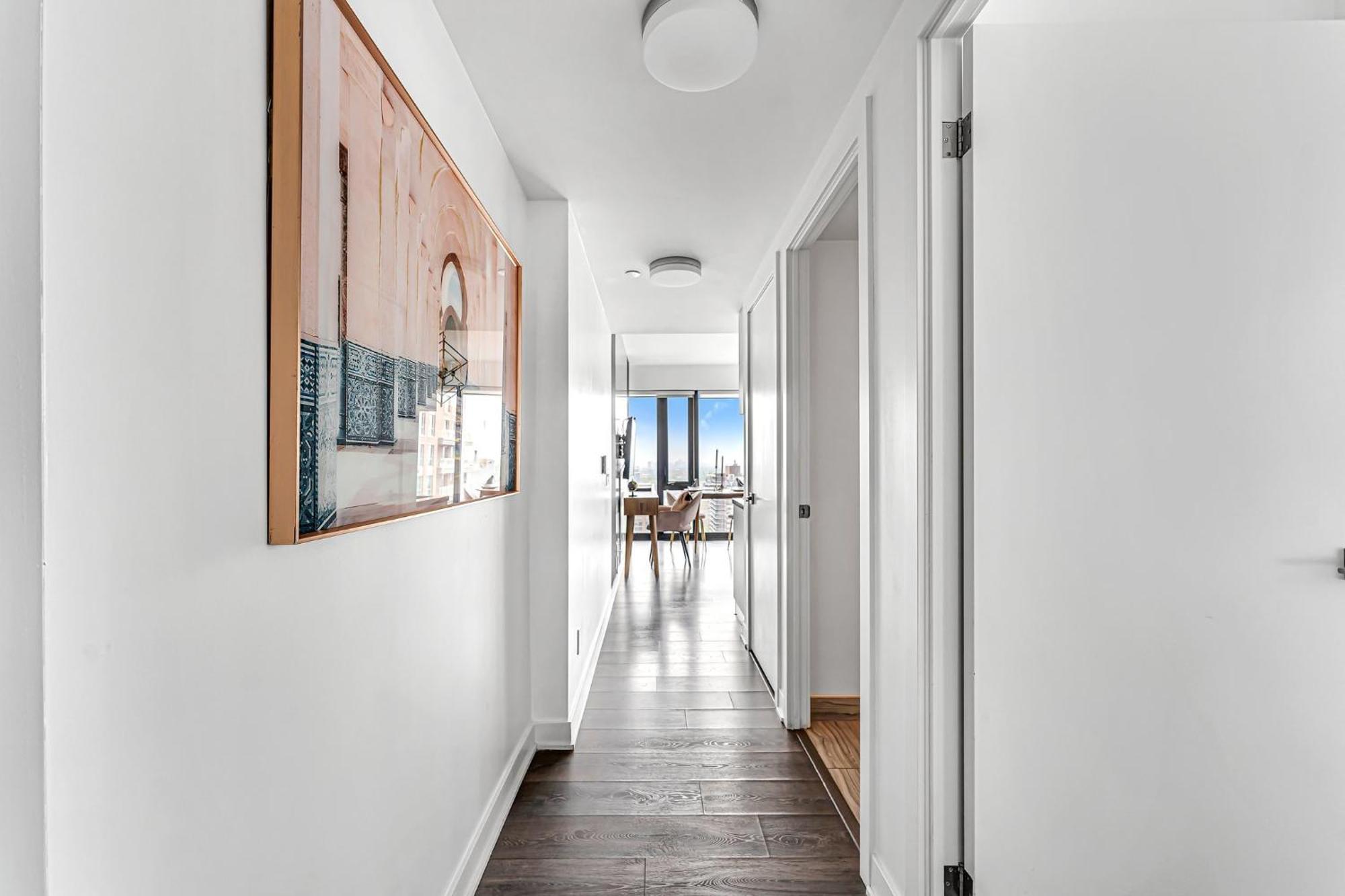 Apartment Executive 1 Bedroom Close To Four Seasons Yorkville!