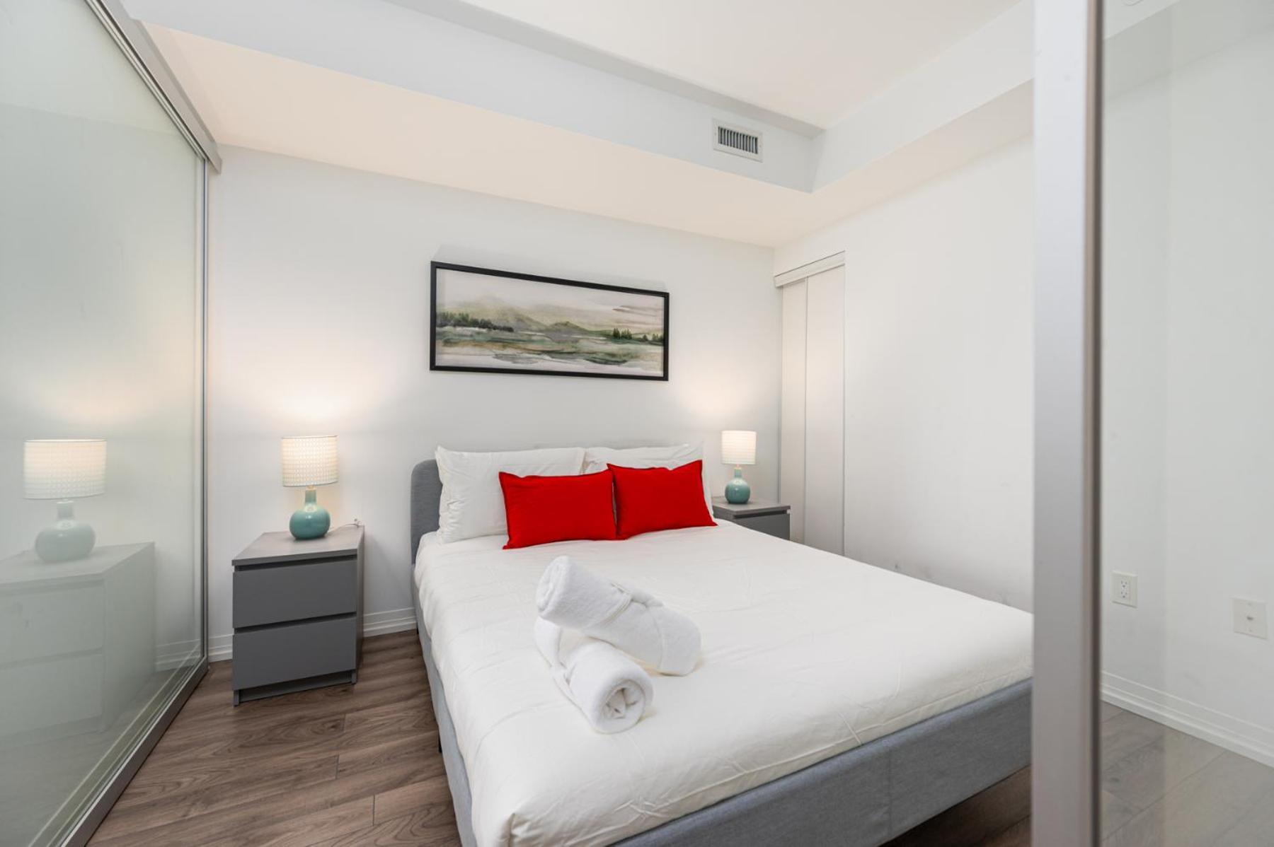Jarvis Apartment