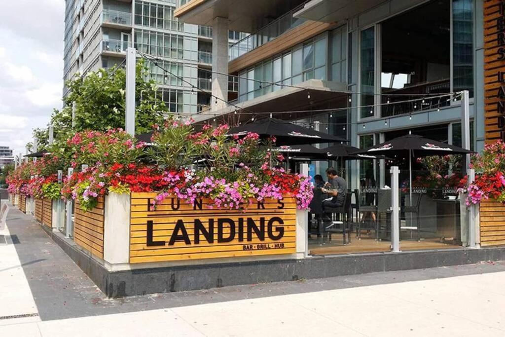 Stylish Downtown Near Cn Tower - Free Parking Toronto