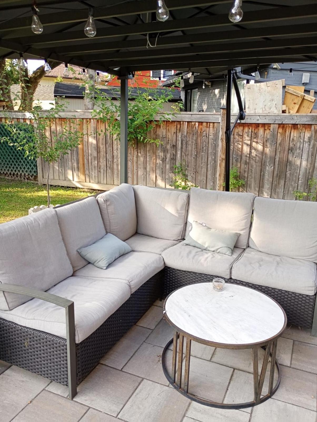 Homestay Clearbrooke Gem- Bright Private Bedroom Close To Yyz Toronto