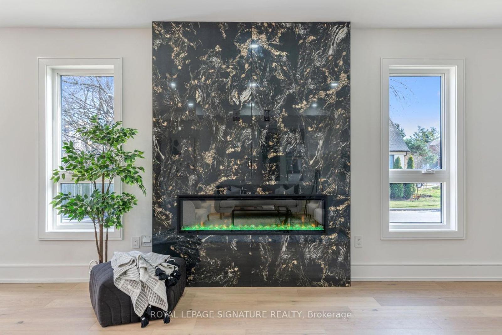 Luxury Duplex House In Scarborough Villa