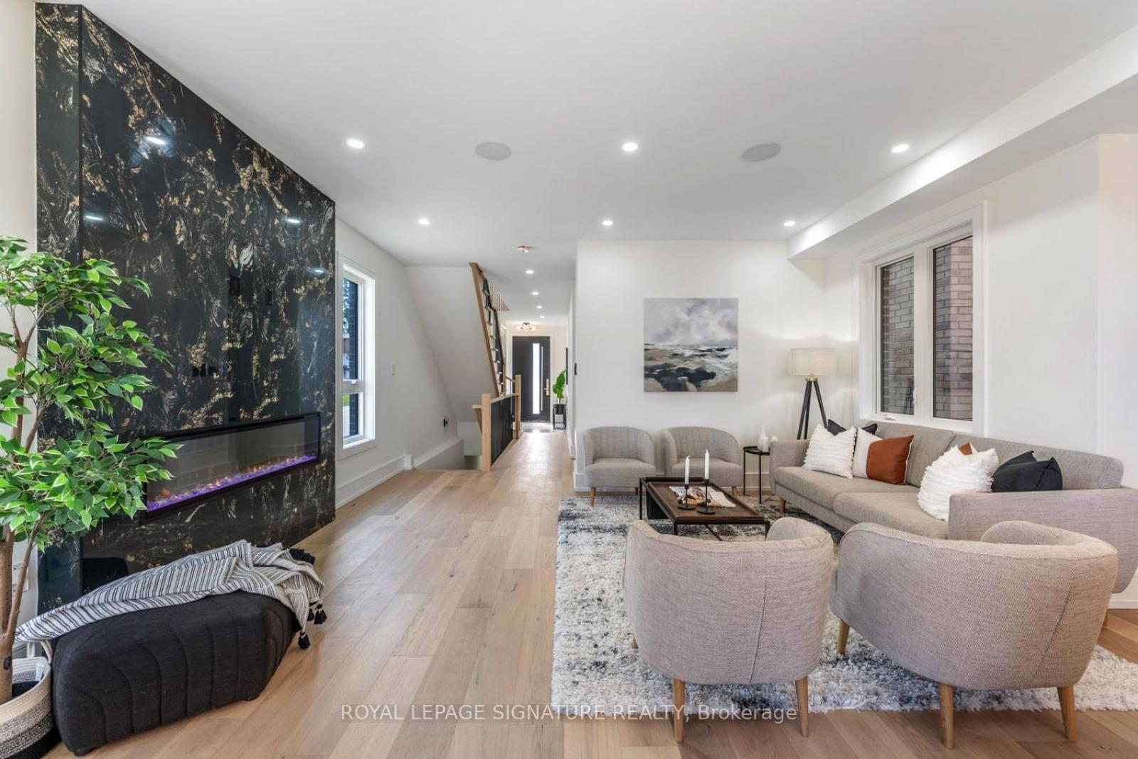 Villa Luxury Duplex House In Scarborough Toronto
