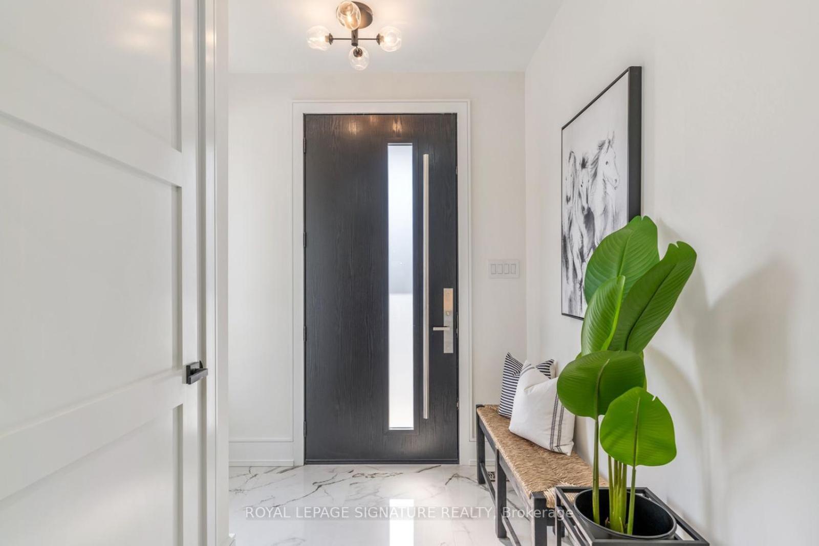Luxury Duplex House In Scarborough Toronto