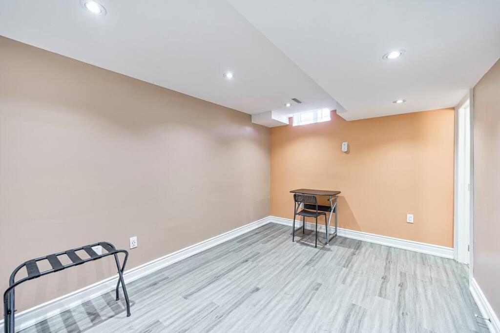 4br Scarborough Gem, Freshly Renovated, 7 Car Parking *