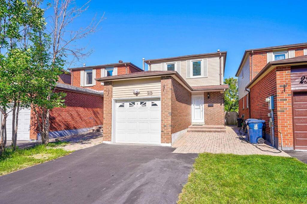 4br Scarborough Gem, Freshly Renovated, 7 Car Parking
