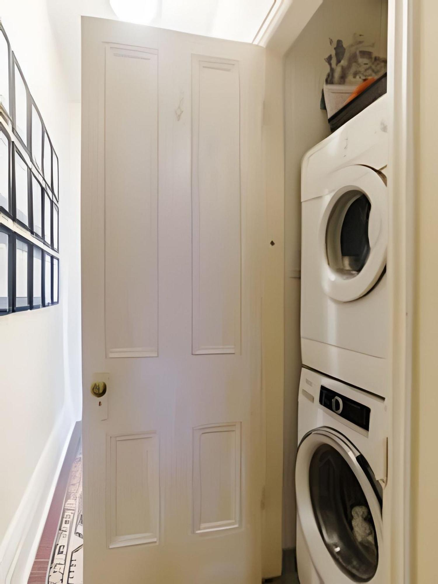 Charming Family House 3 Bdr With Balcony