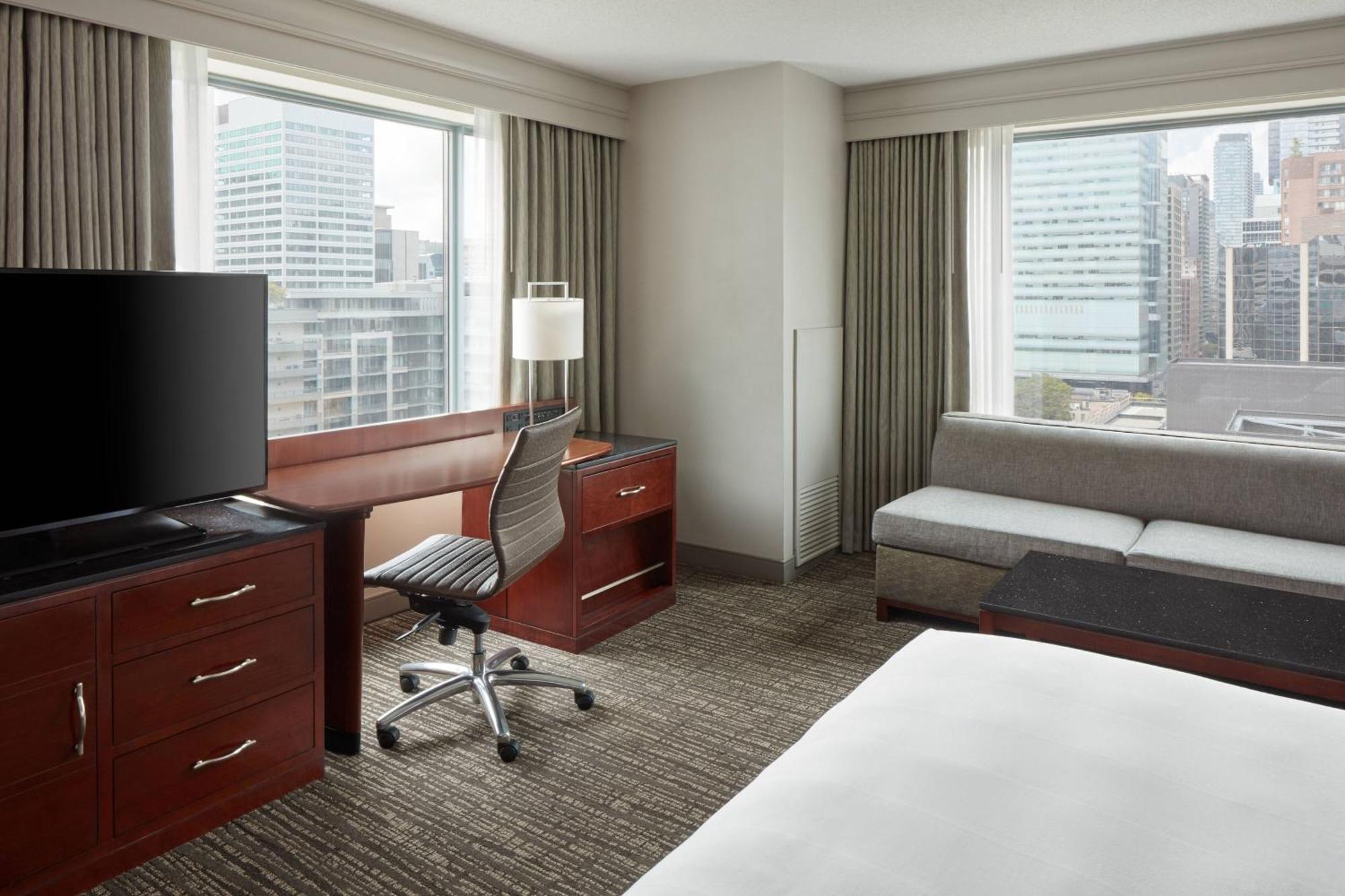 Marriott Downtown At Cf Eaton Centre Toronto