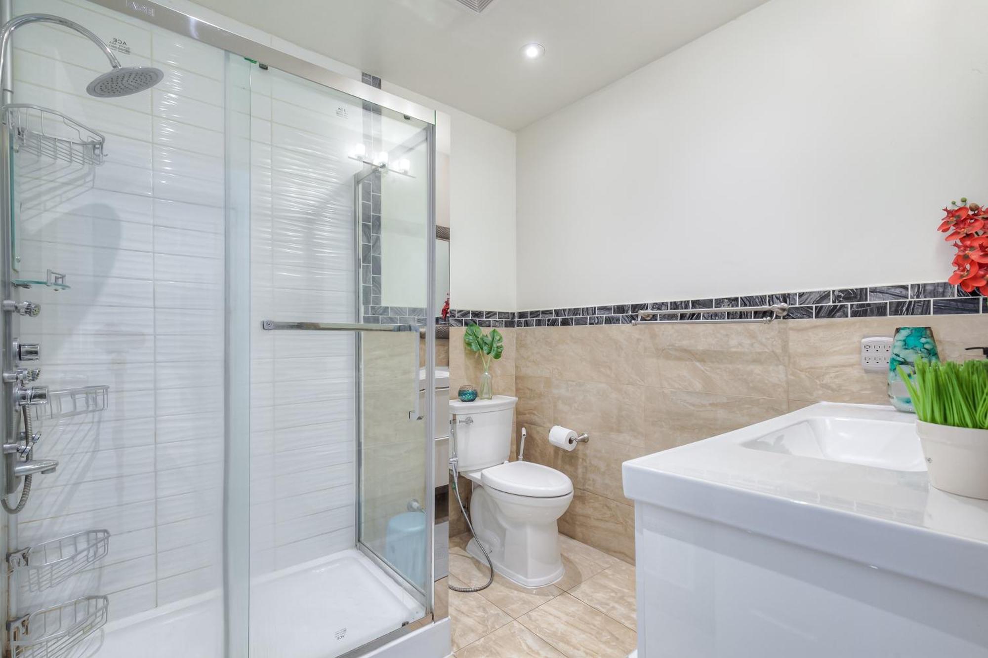 Villa Luxury 5br In Scarborough