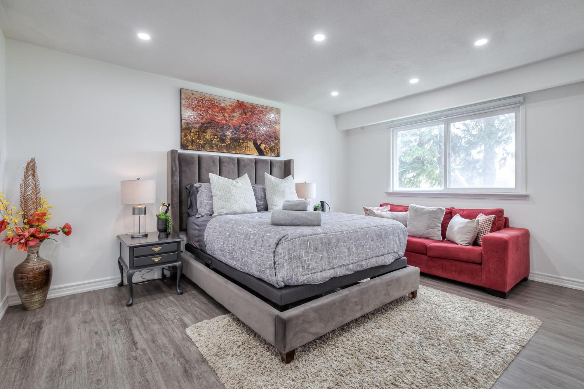 Luxury 5br In Scarborough * Toronto