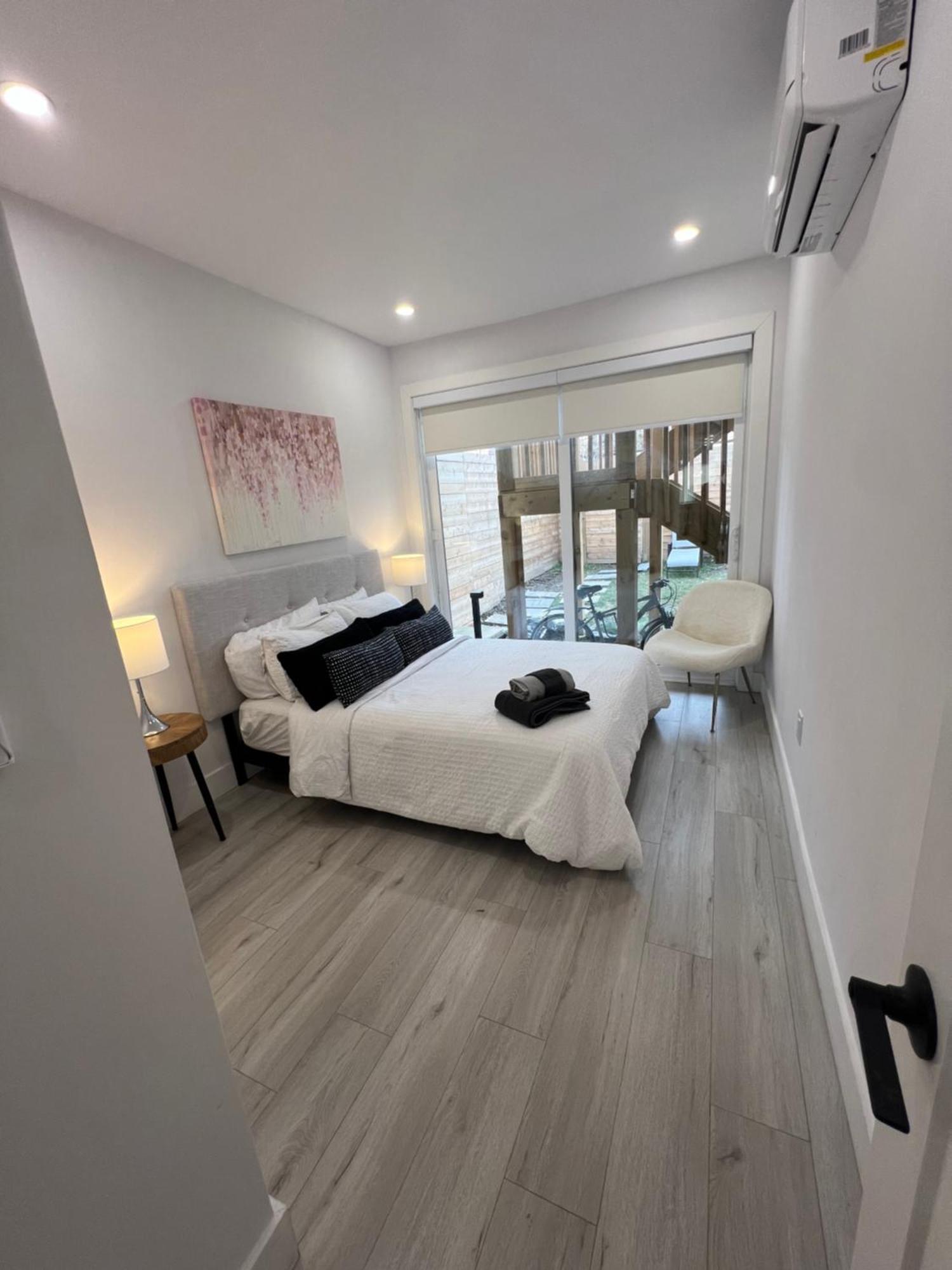 New Modern 3br Loft W Parking&terrace Close To *