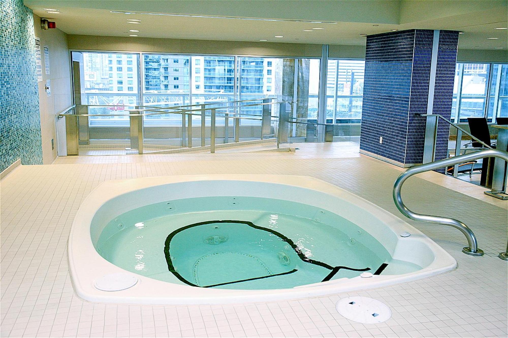 Stunning 1br In Heart Of Downtown Apartment Toronto