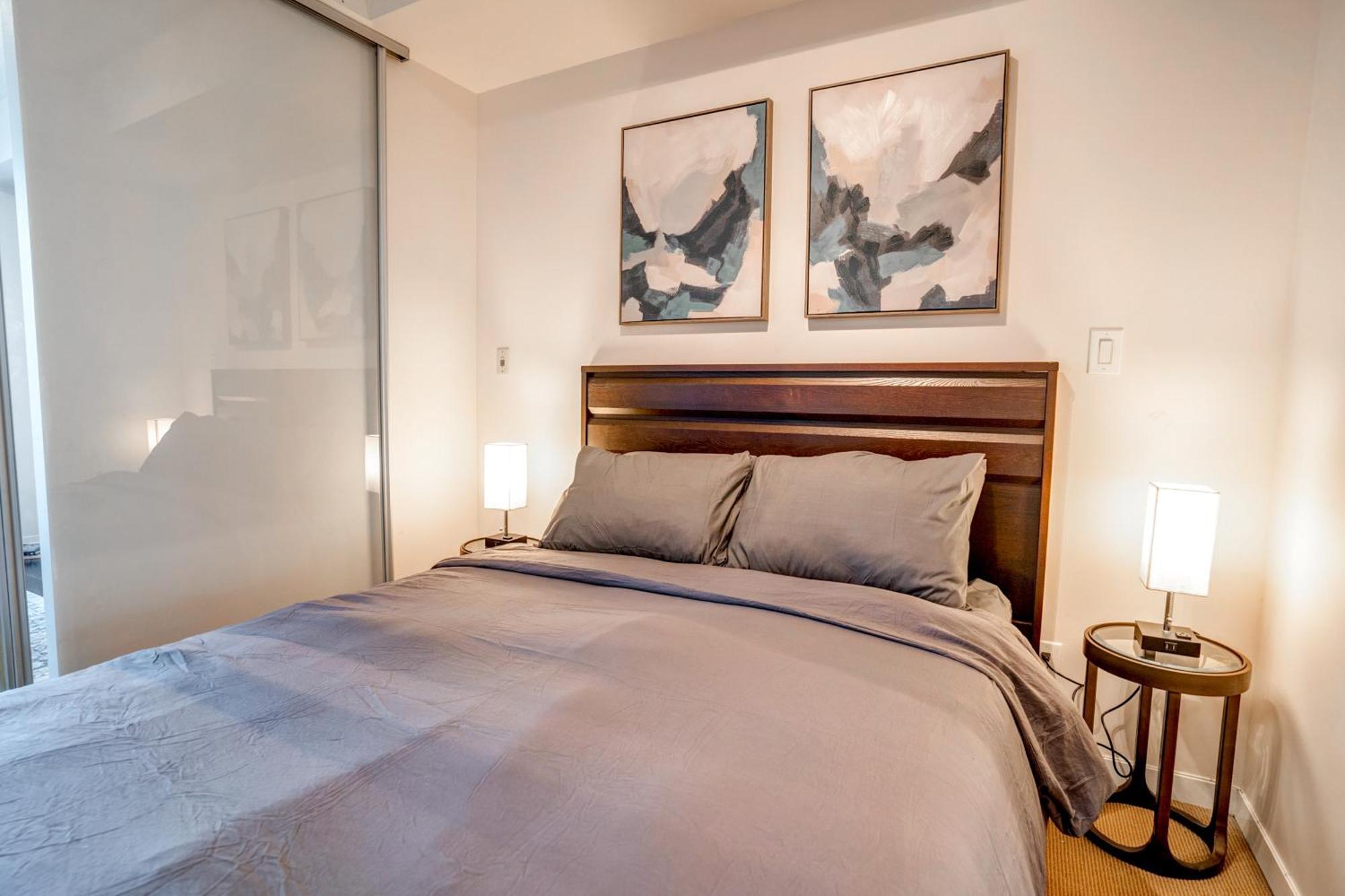 Apartment Stunning 1br In Heart Of Downtown Toronto