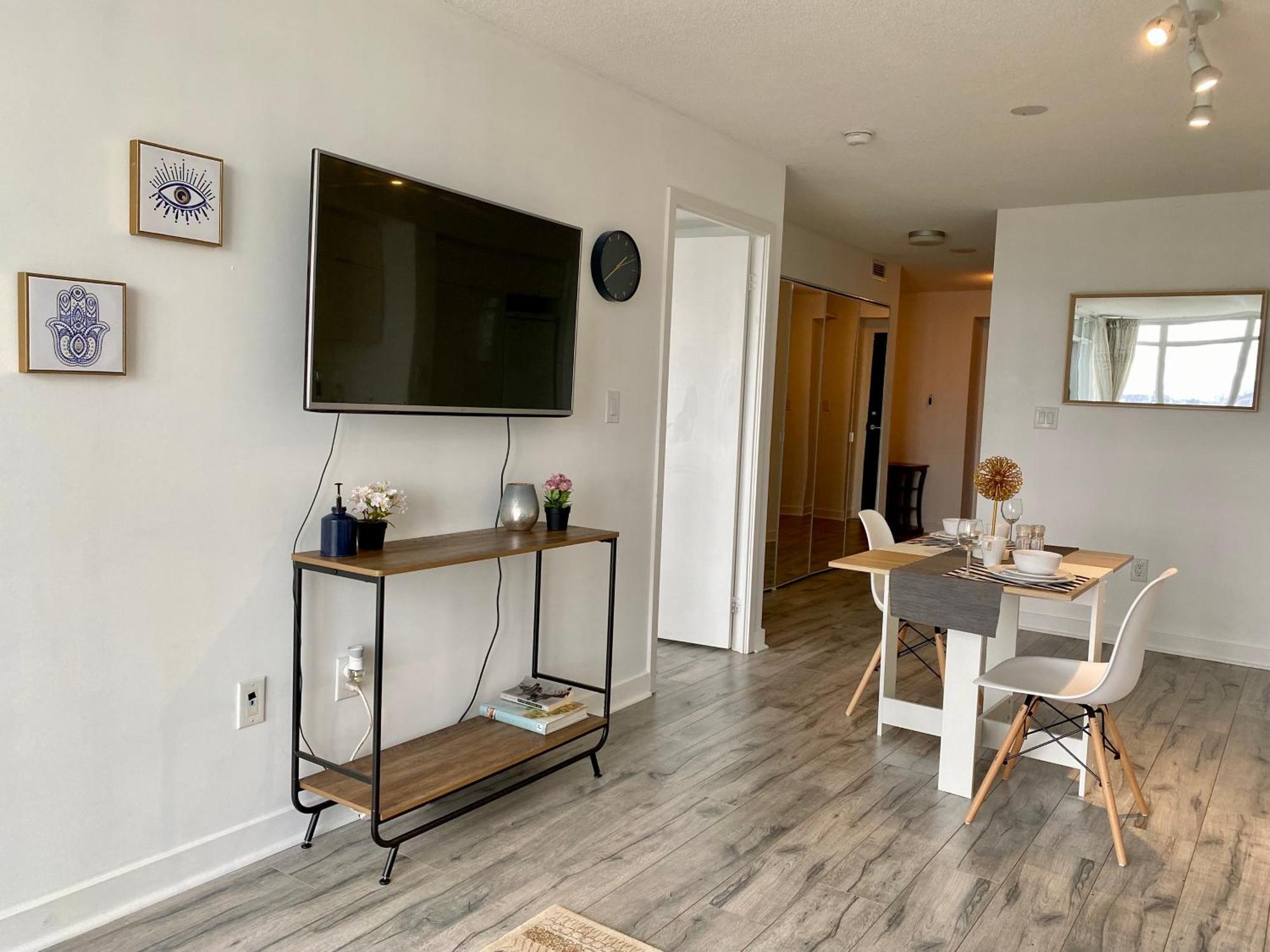 Chic And Ample 1br Apartment *