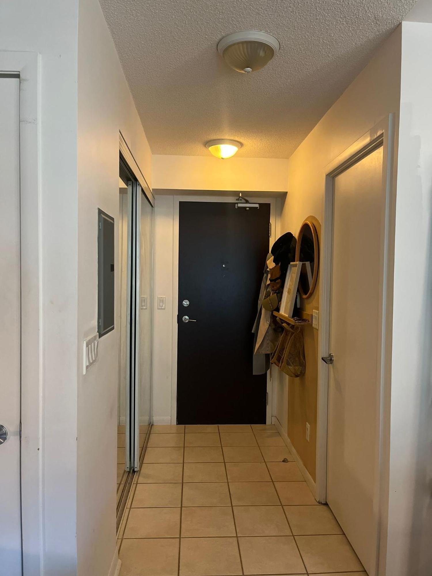 For 2 In Downtown Toronto