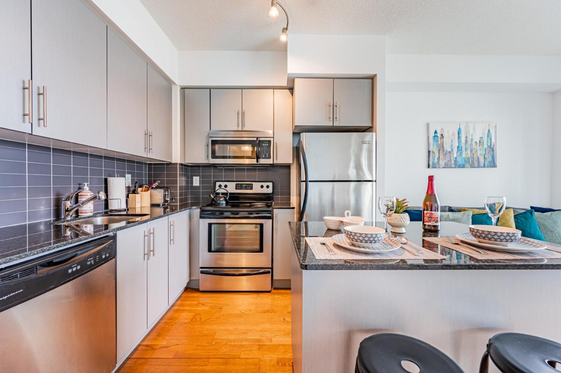 Lovely 1br-1bath * Toronto