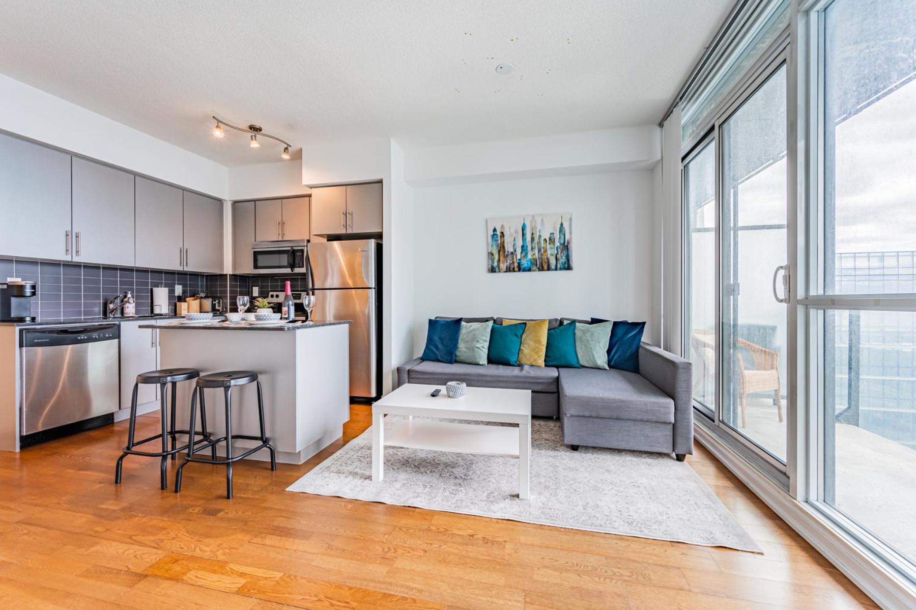 Lovely 1br-1bath Apartment