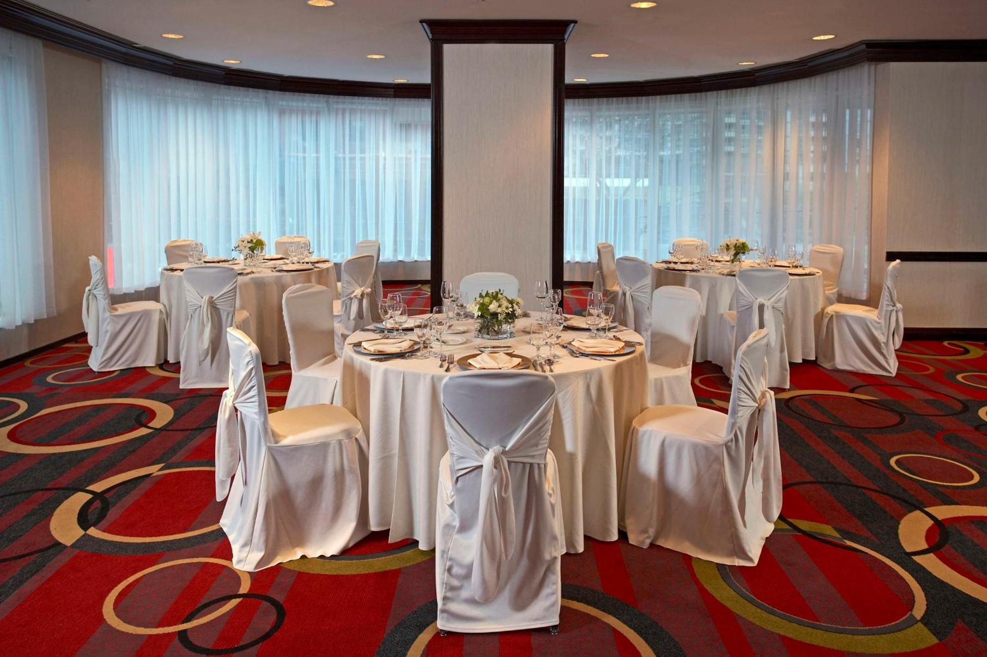 Hyatt Regency 4* Toronto