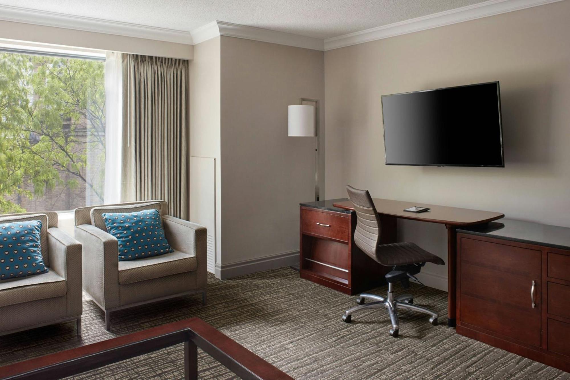 Marriott Downtown At Cf Eaton Centre Toronto