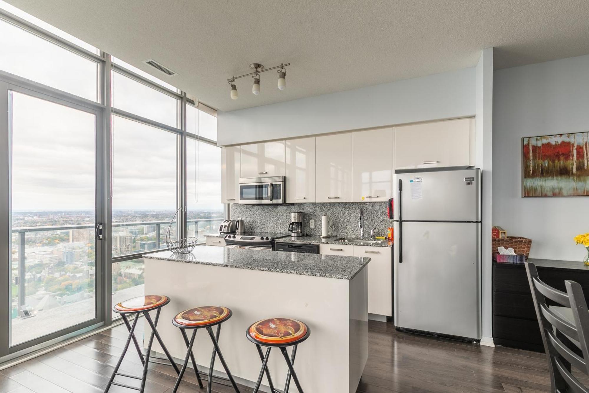 Homestay Great View High Rise In Toronto
