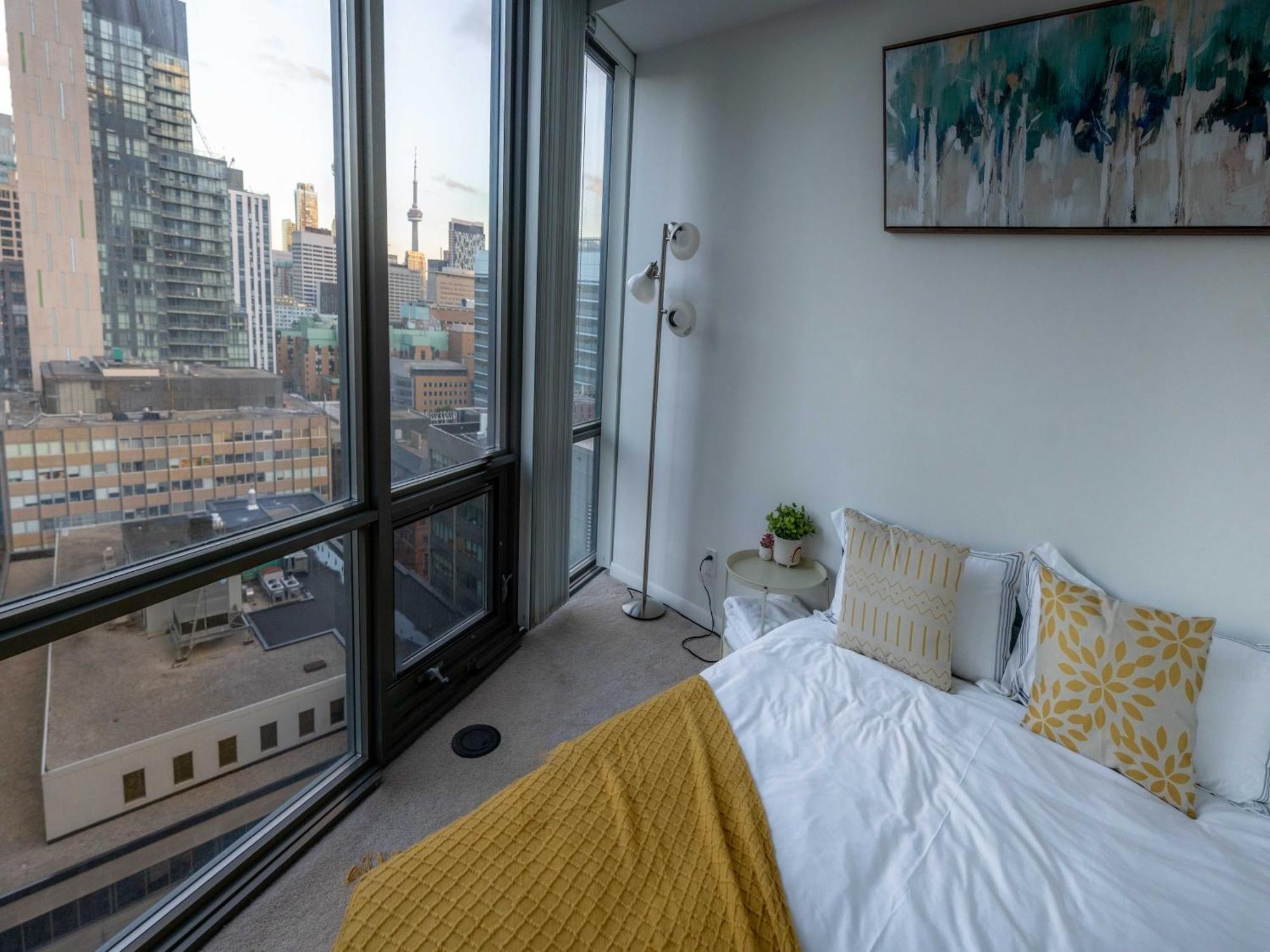 Great View High Rise In *