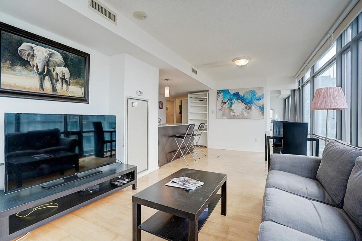 Apartment Chic Downtown