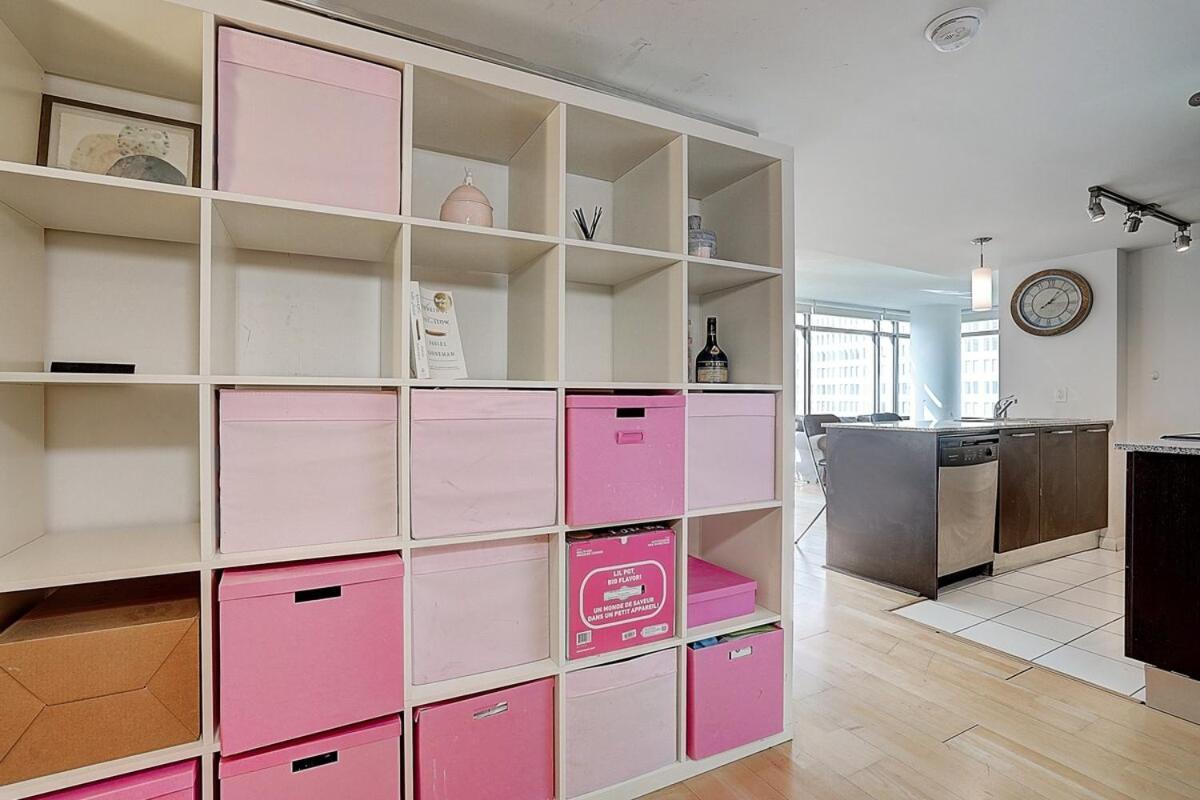 Chic Downtown Apartment *