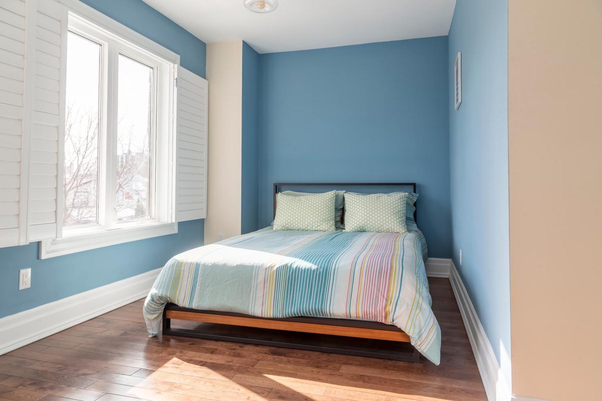 Holiday home Beautiful 3br House In The Heart Of Greek Town Toronto