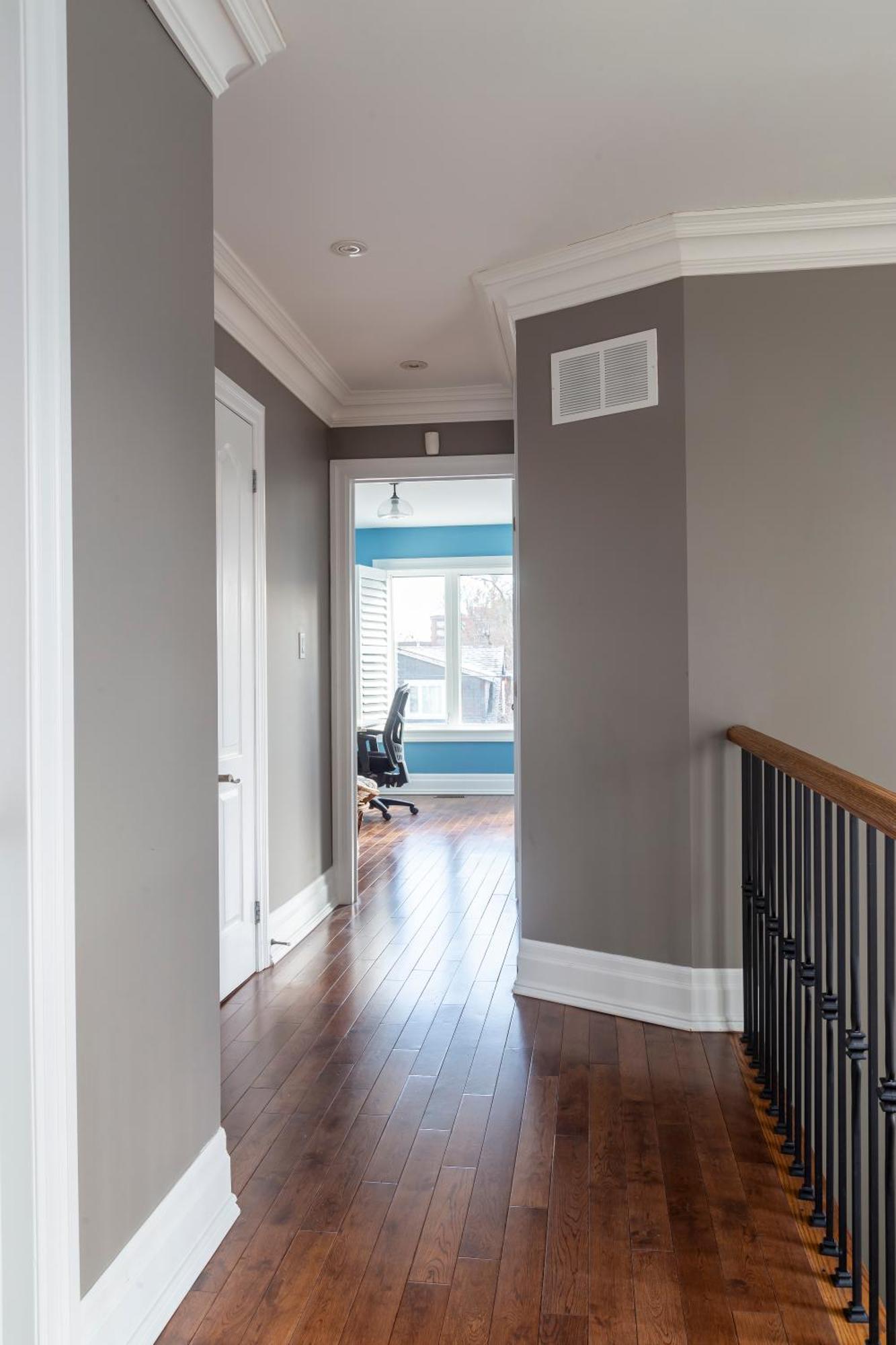 Beautiful 3br House In The Heart Of Greek Town
