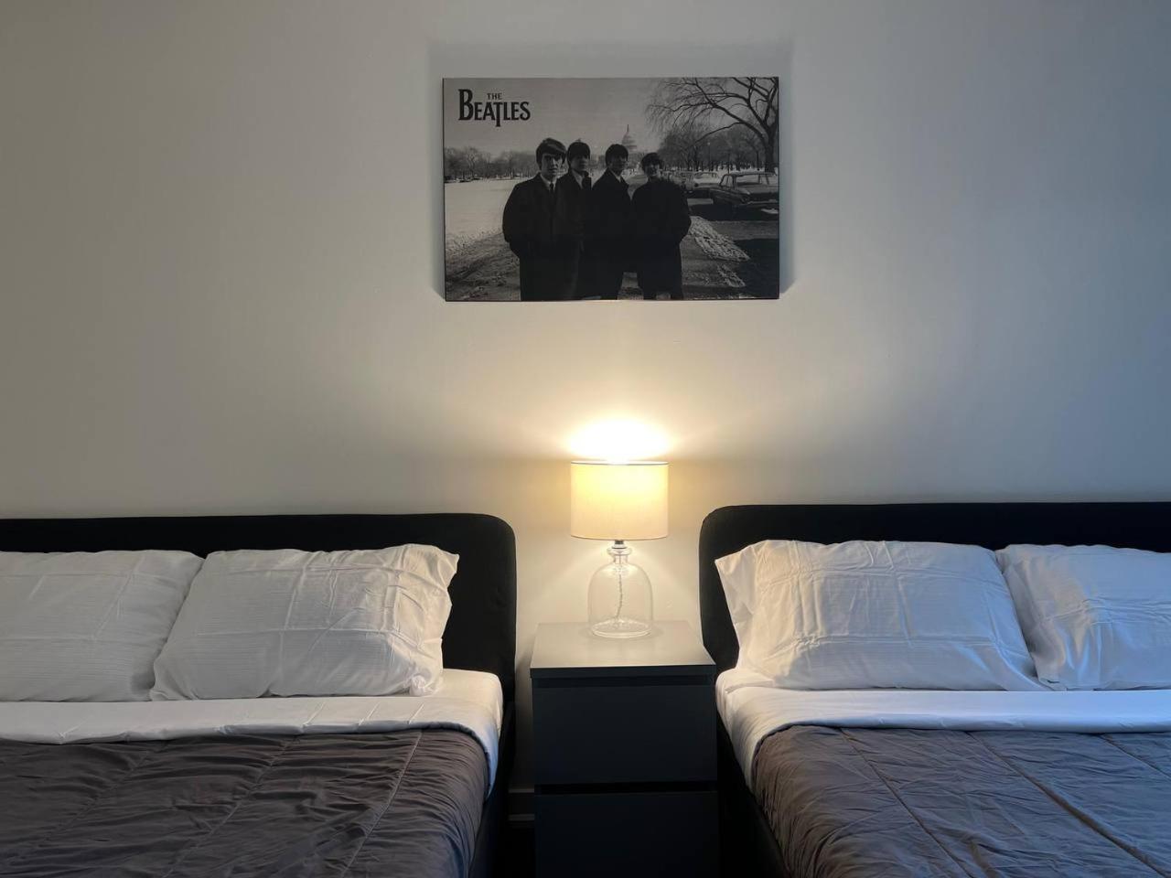 Apartment Axiom *