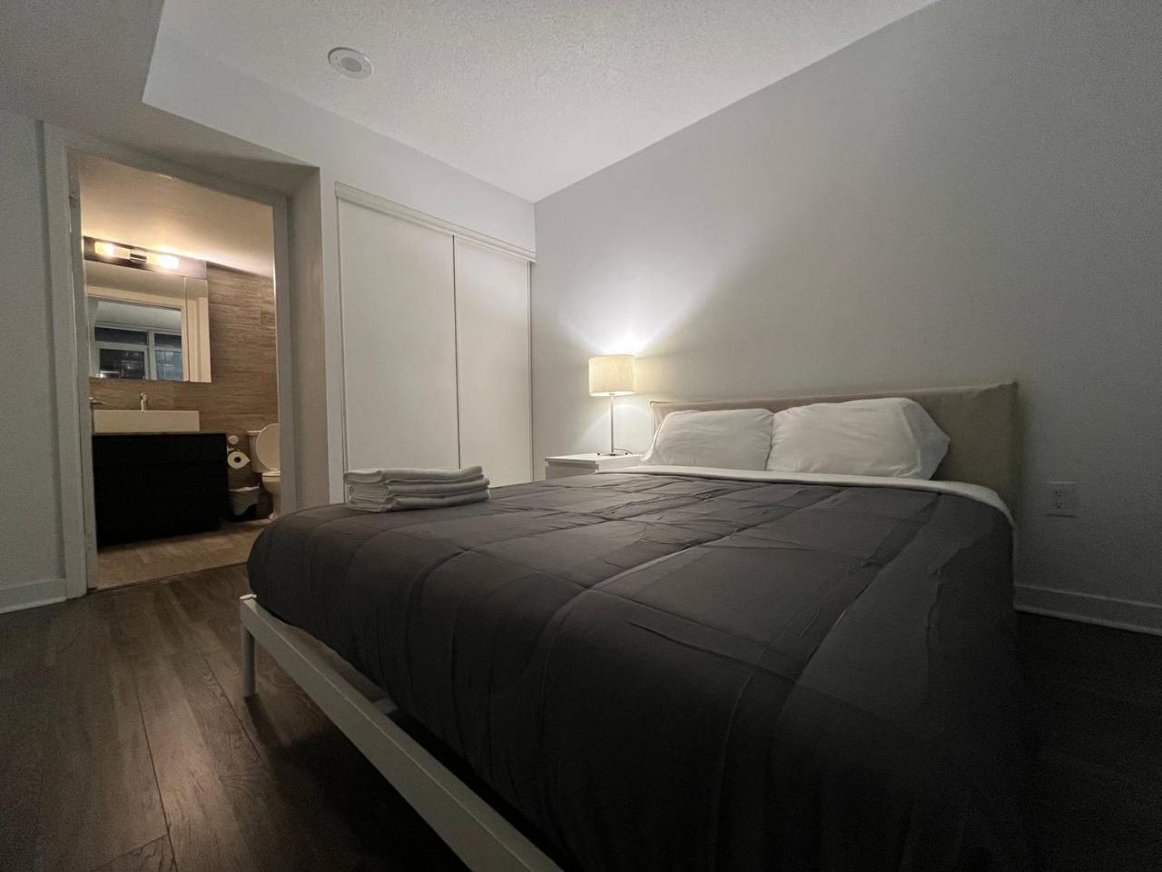 Axiom Apartment