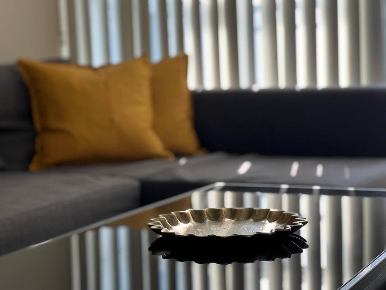 Apartment Axiom Toronto
