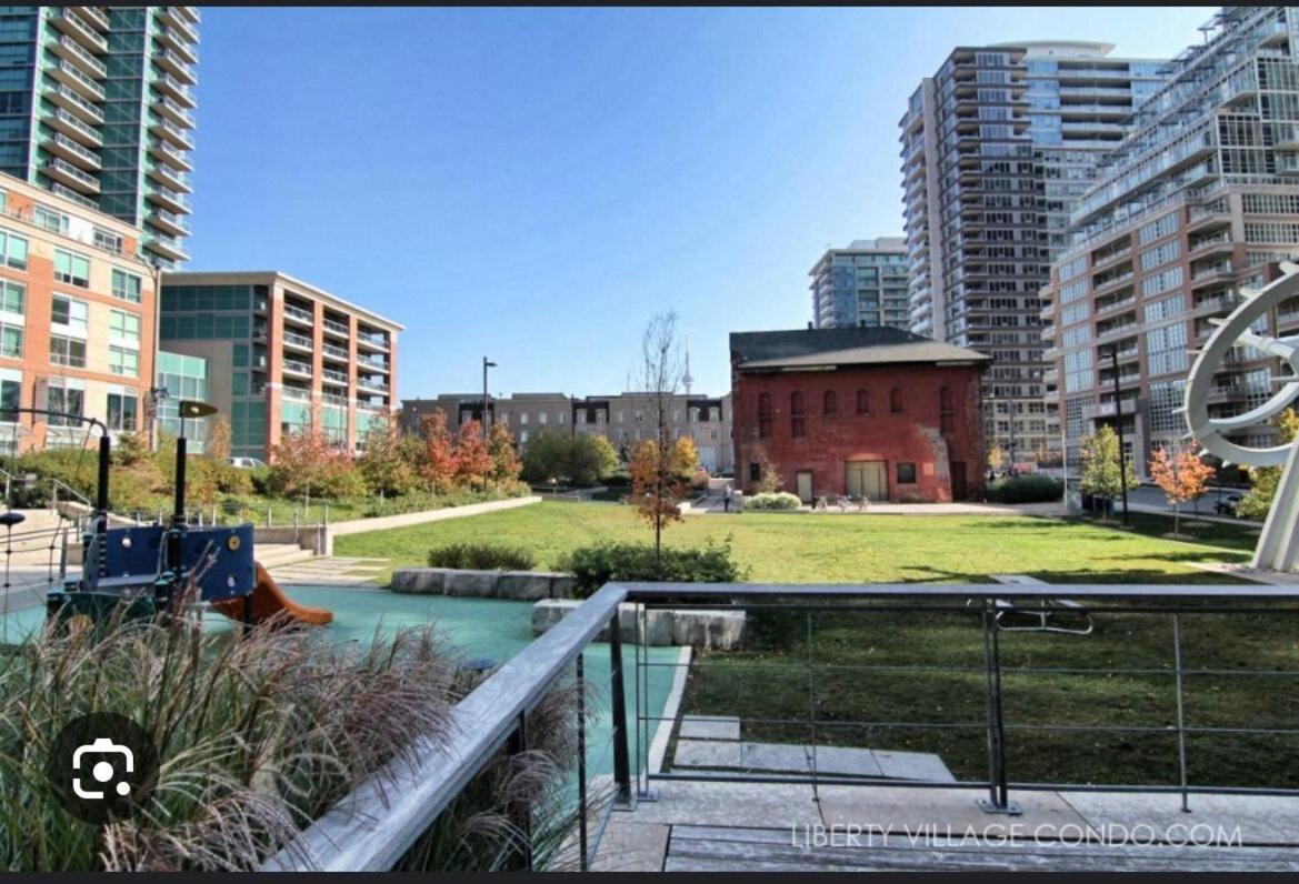 Apartment Downtown Spacious Lakeview 2 Beds Salt Water Pool Gym Free Parking *