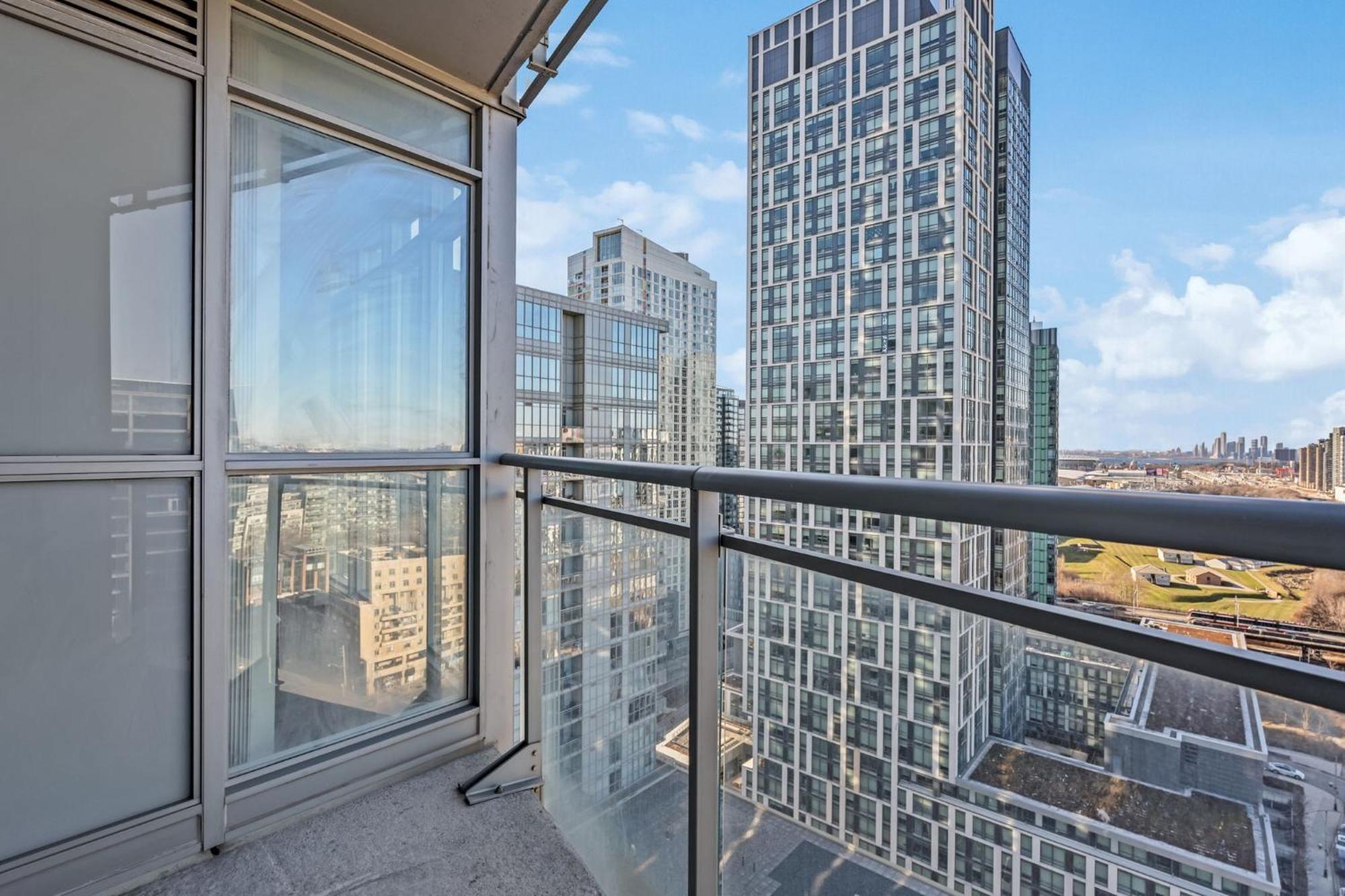 Apartment Elegant Condo, Views , Cityplace Downtown *