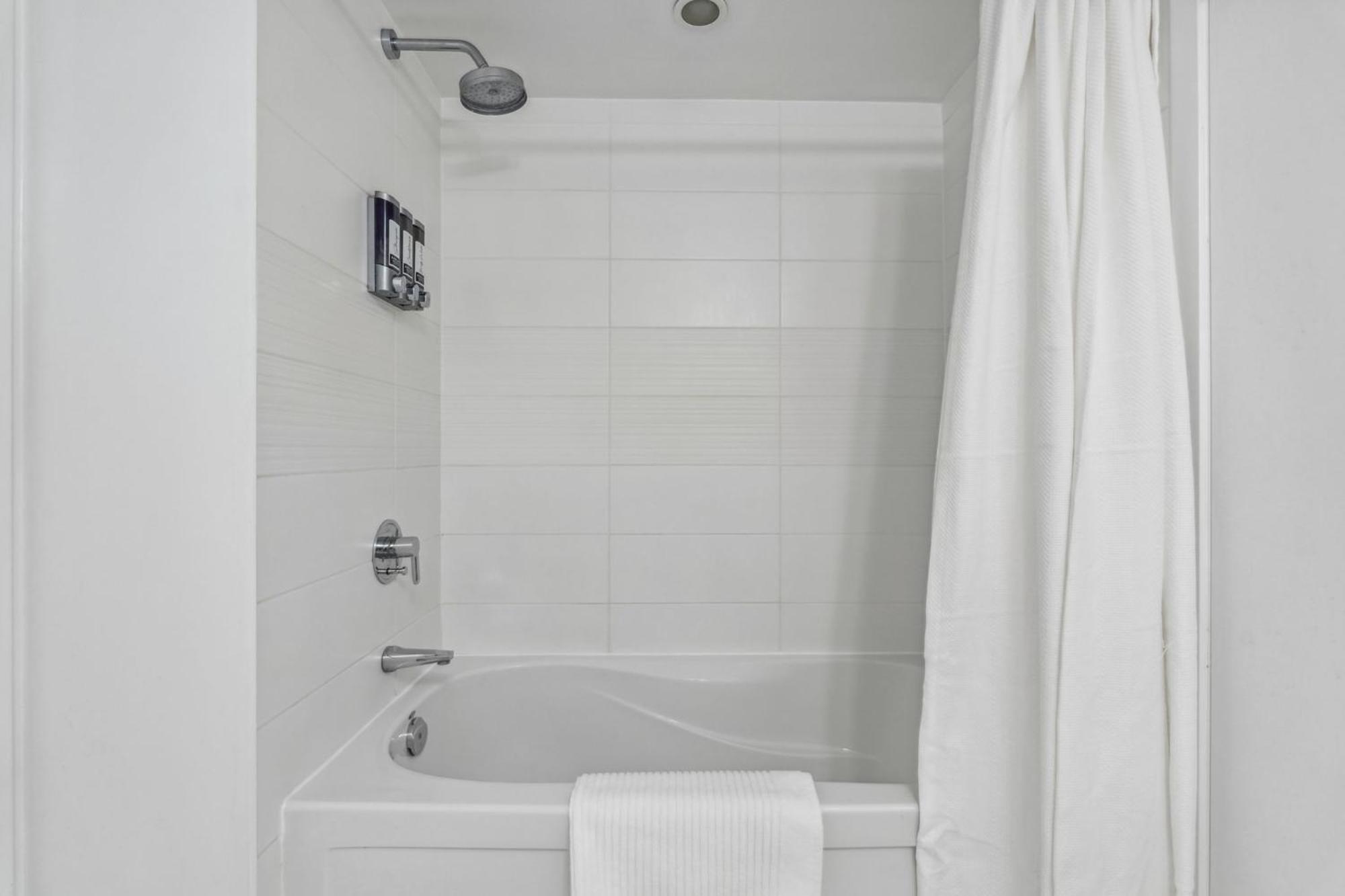 Apartment Elegant Condo, Views , Cityplace Downtown *