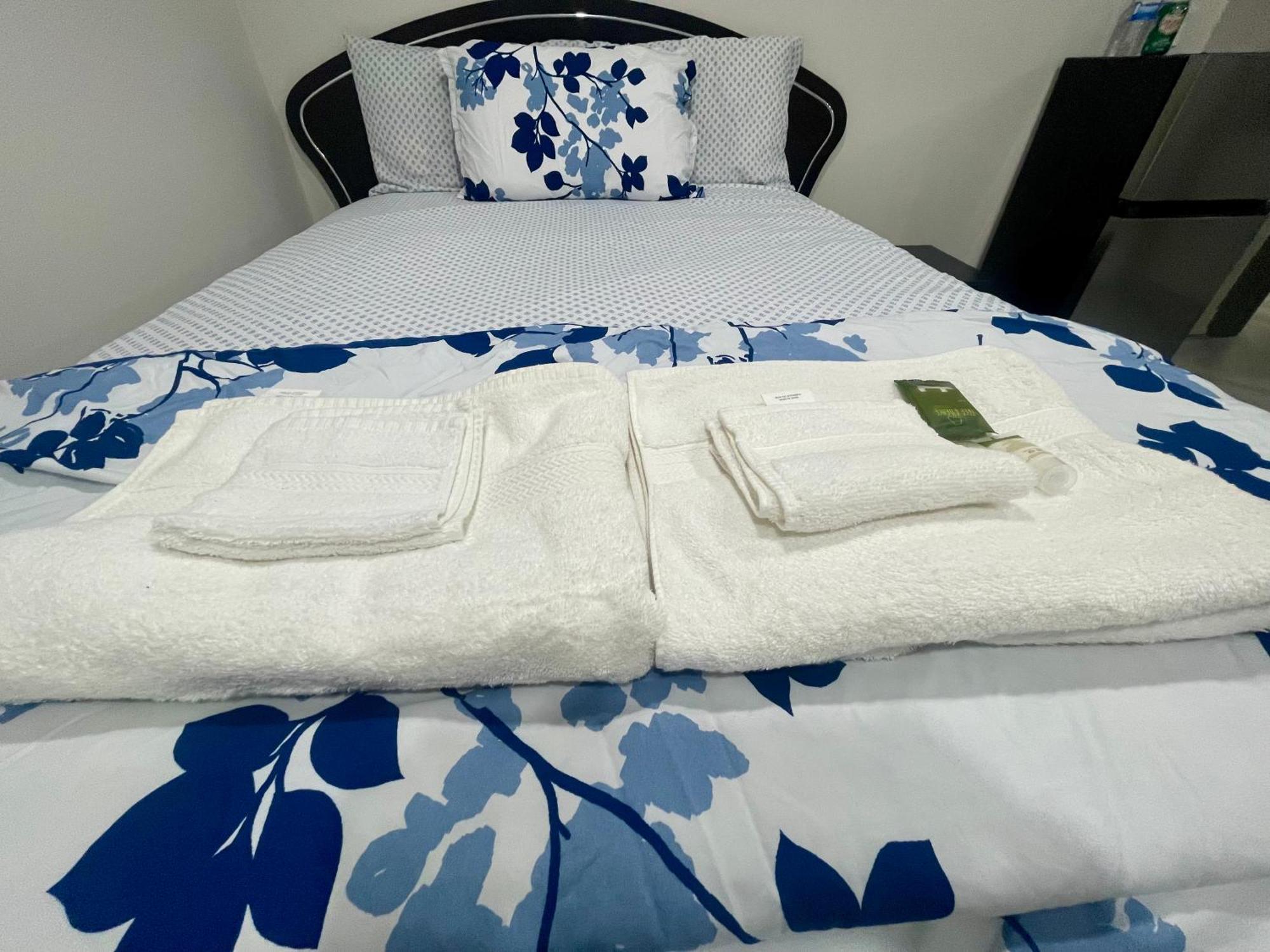 Homestay Cozy Basement With Free Parking In Toronto