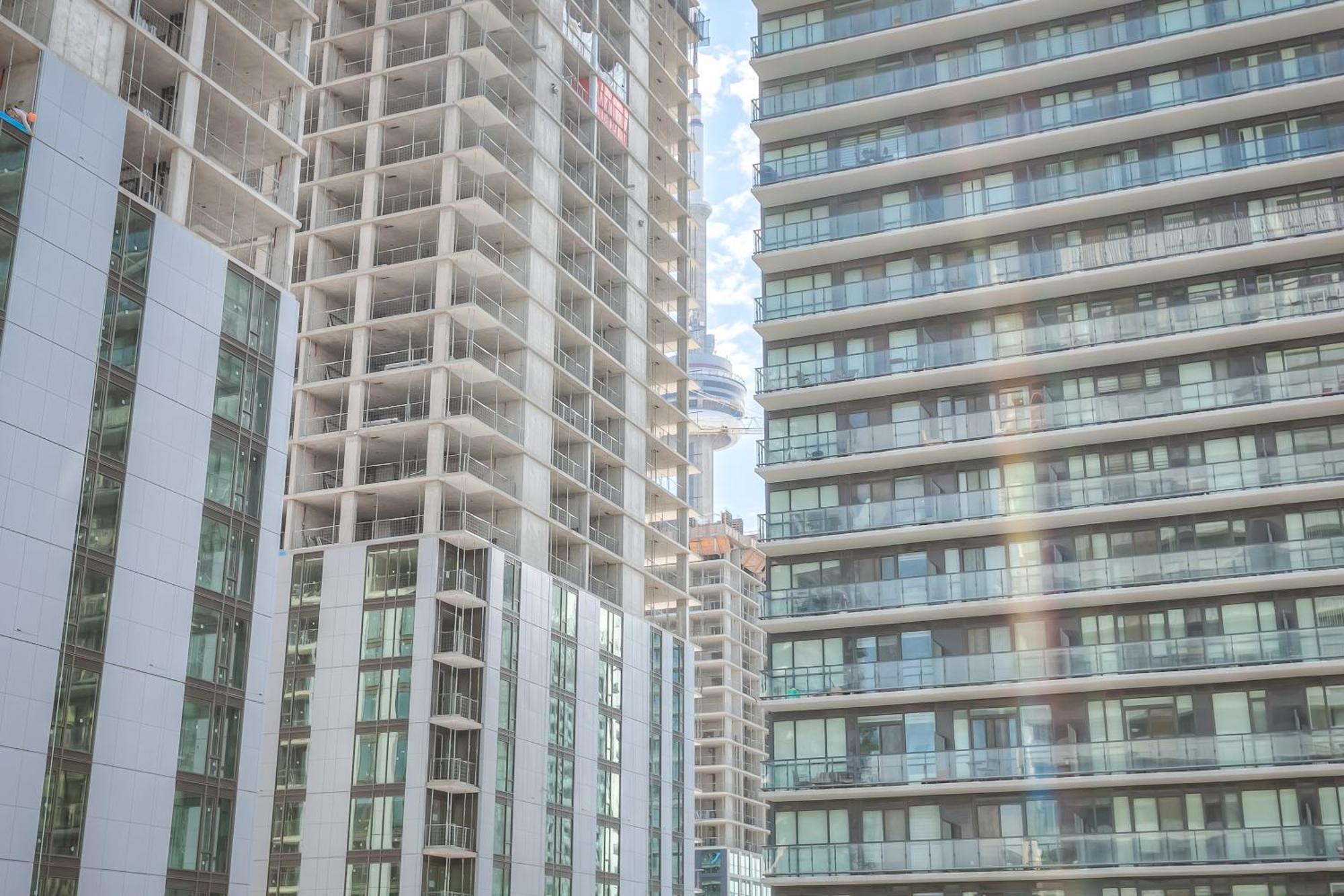 1 Bedroom With Views - 4 Sleeps * Toronto