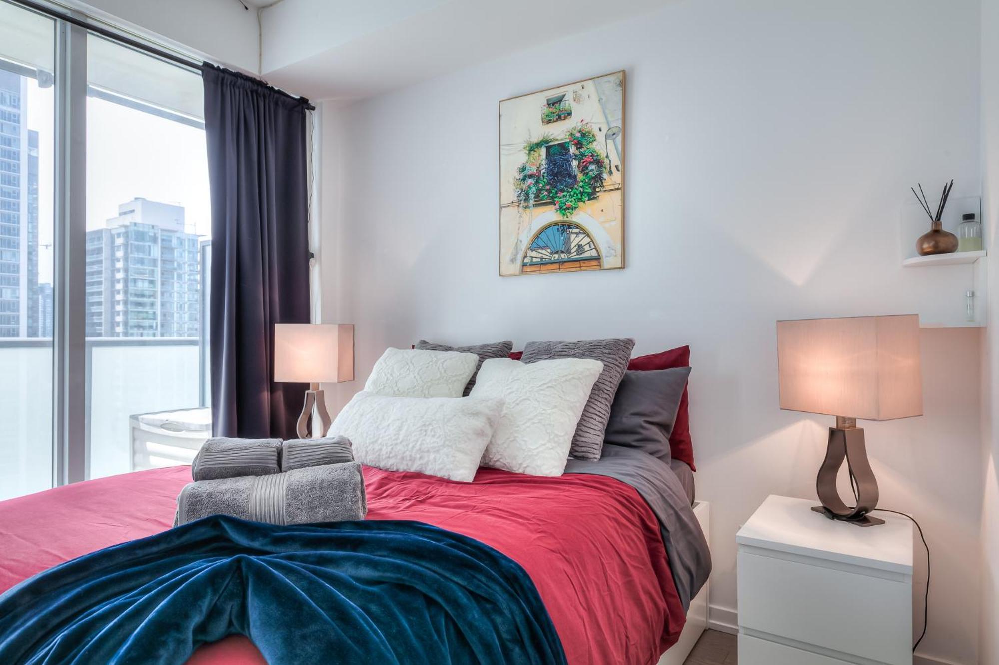 1 Bedroom With Views - 4 Sleeps Apartment Toronto