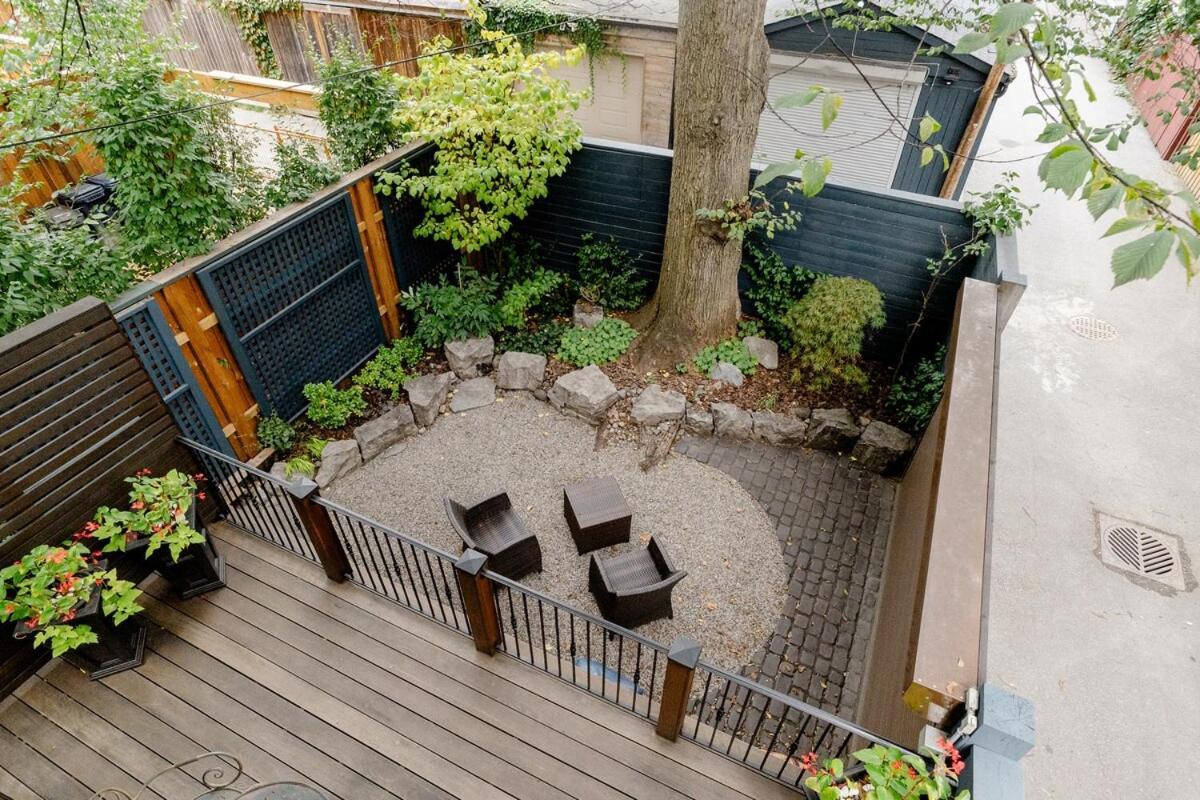 Downtown Luxury Victorian Retreat Guest house Toronto