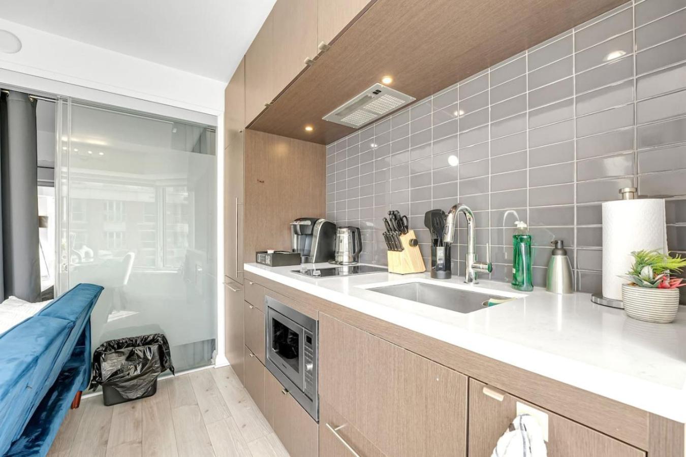 Holiday home Luxe Yorkville Unit Near Restaurants Fashion Ttc