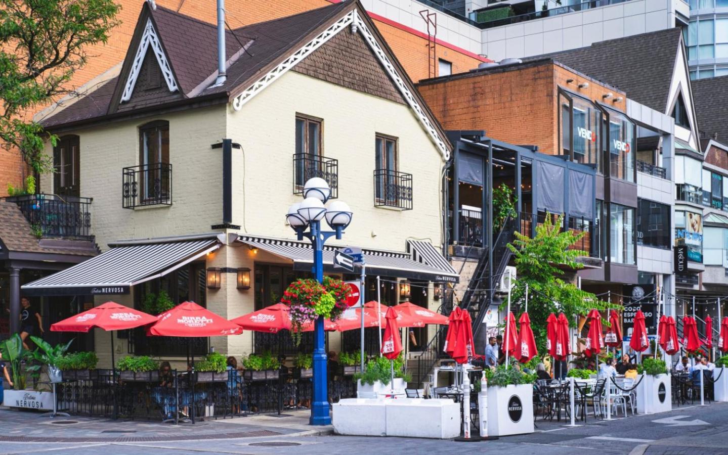 Luxe Yorkville Unit Near Restaurants Fashion Ttc