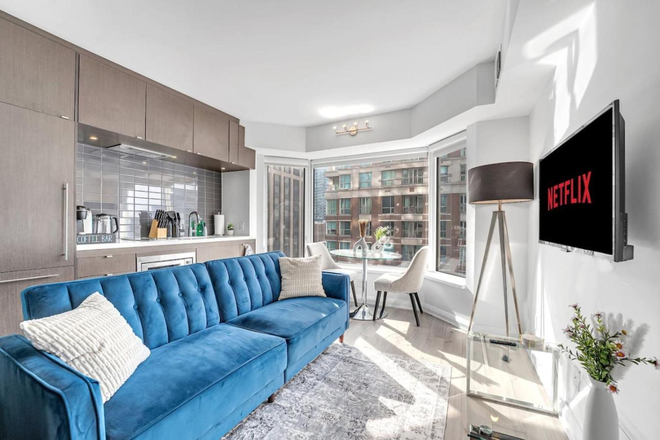 Luxe Yorkville Unit Near Restaurants Fashion Ttc *