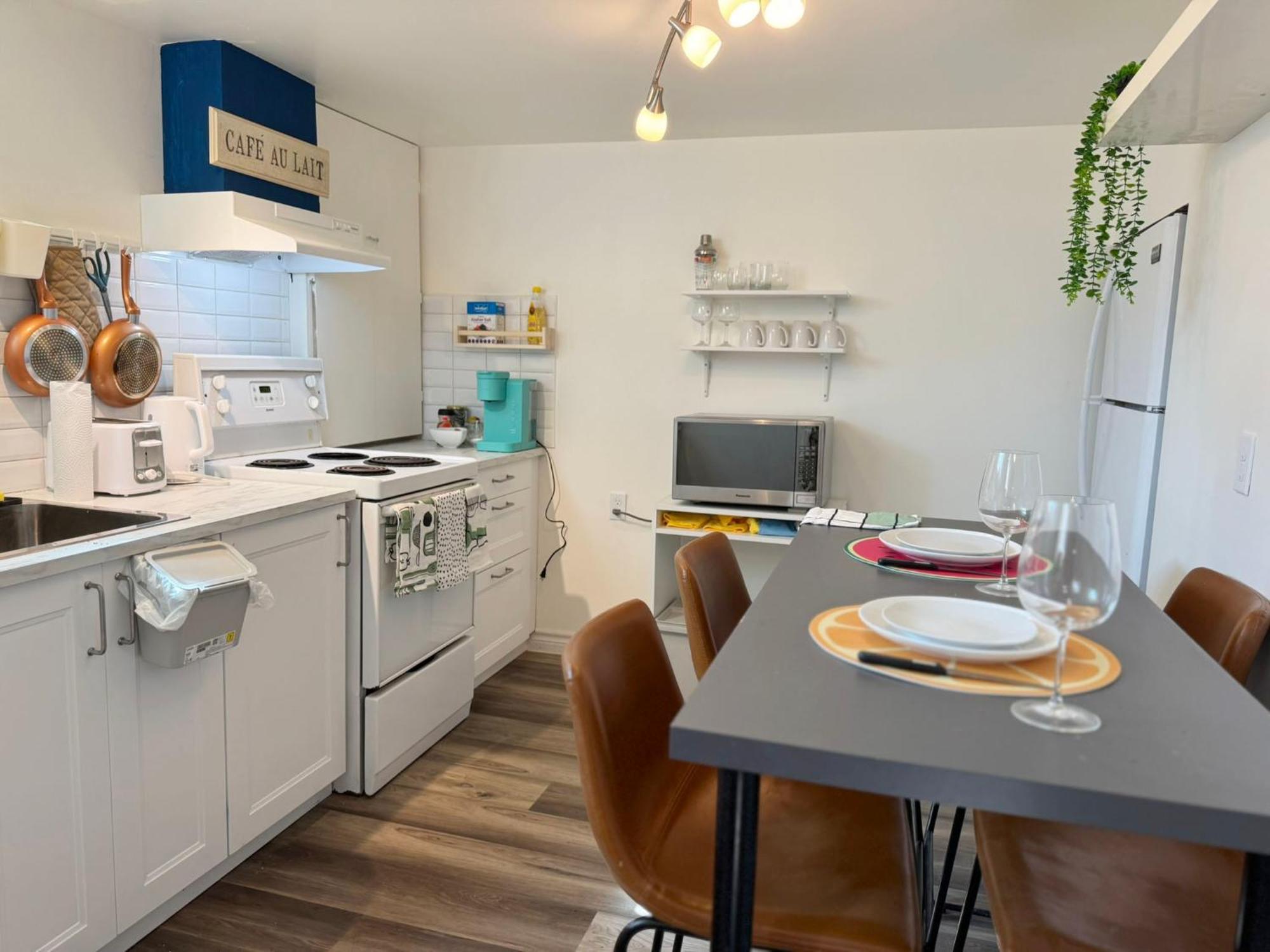 Homestay Sunrise - Free Parking