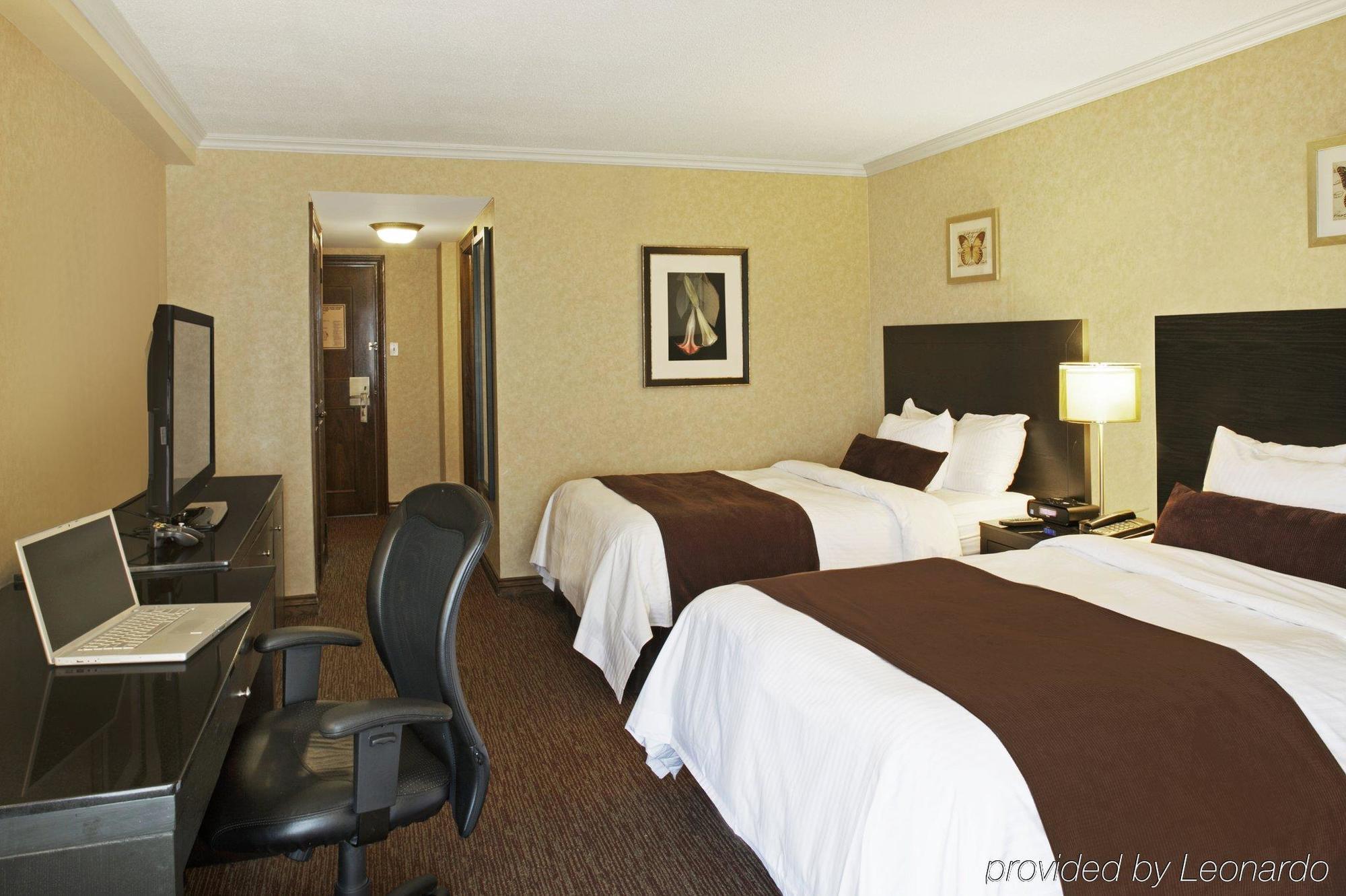 Delta By Marriott East 4*