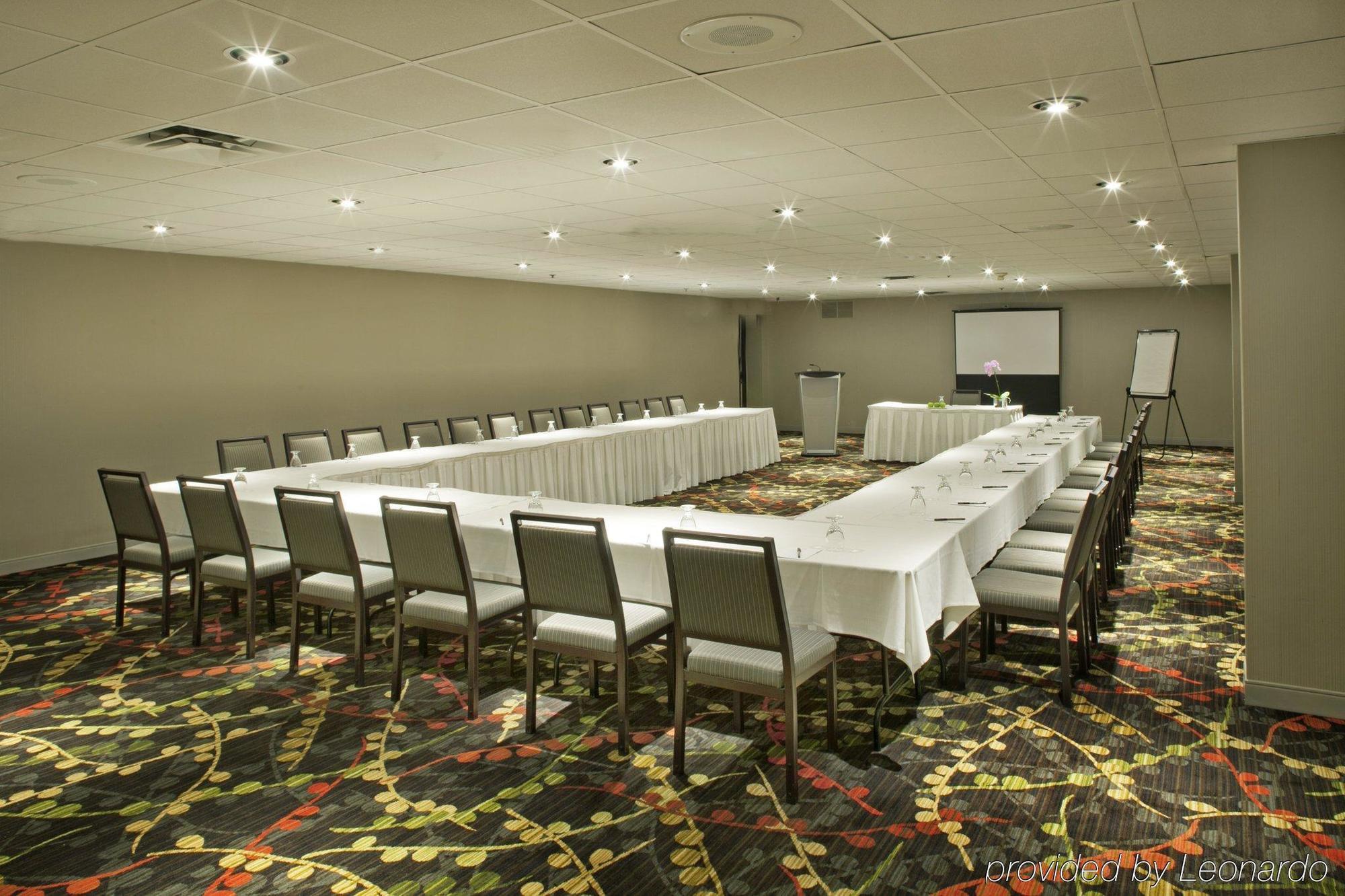 Delta By Marriott East Hotel 4*