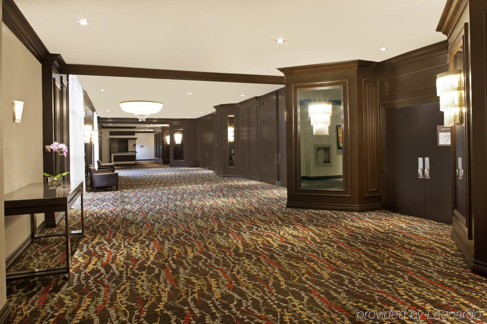 Delta By Marriott East Hotel 4*