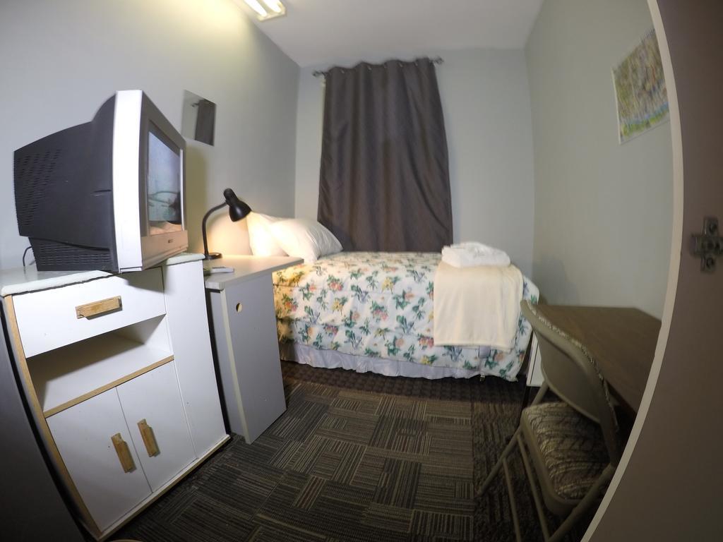 Hostel Saint Lawrence Residences And