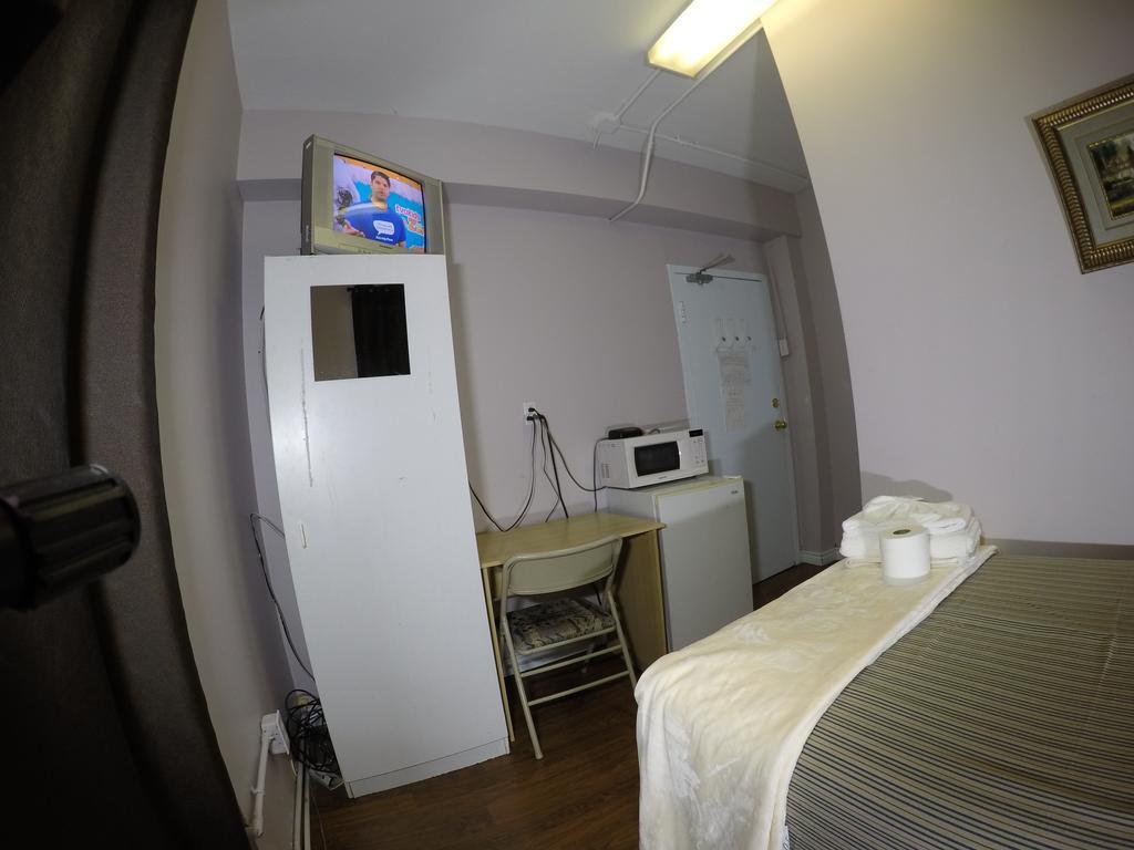 Hostel Saint Lawrence Residences And *